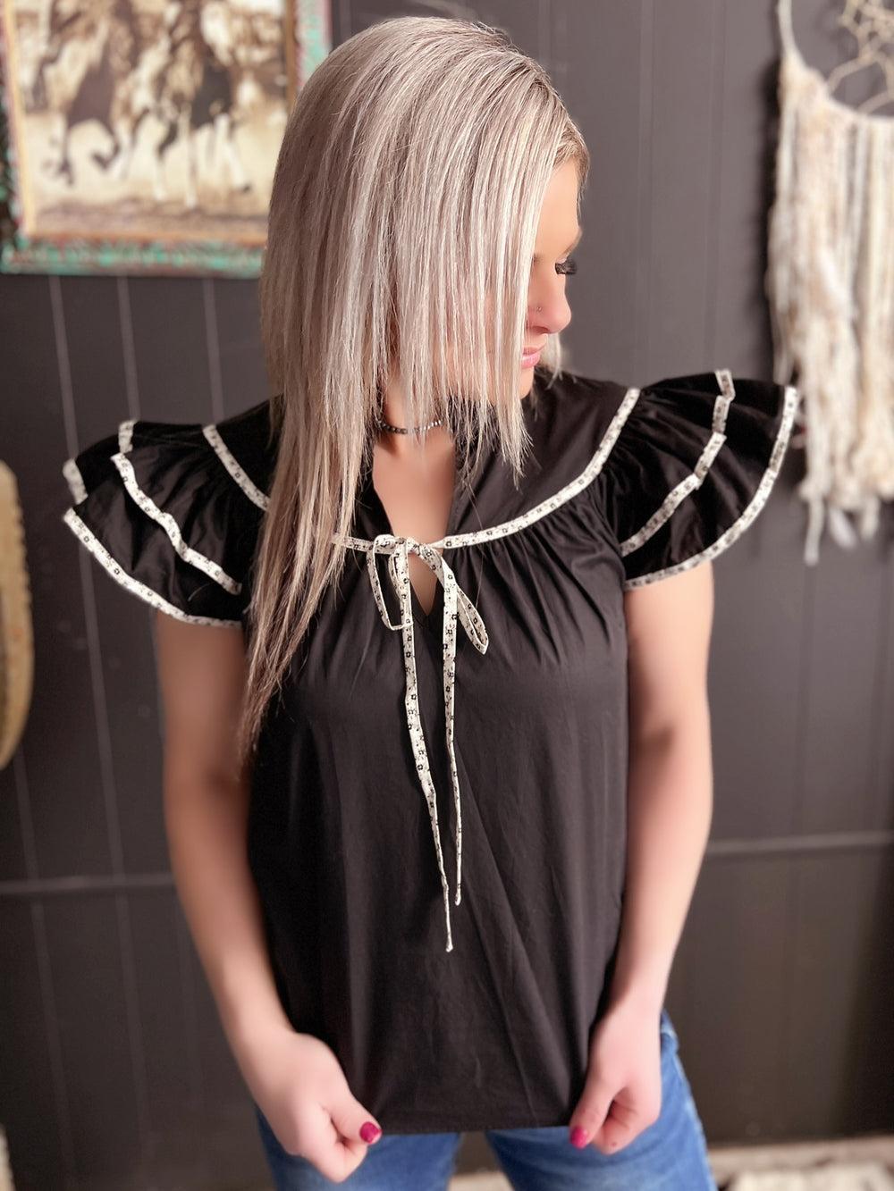 Black Ruffle Sleeve Floral Contrast Piping Top Product Image