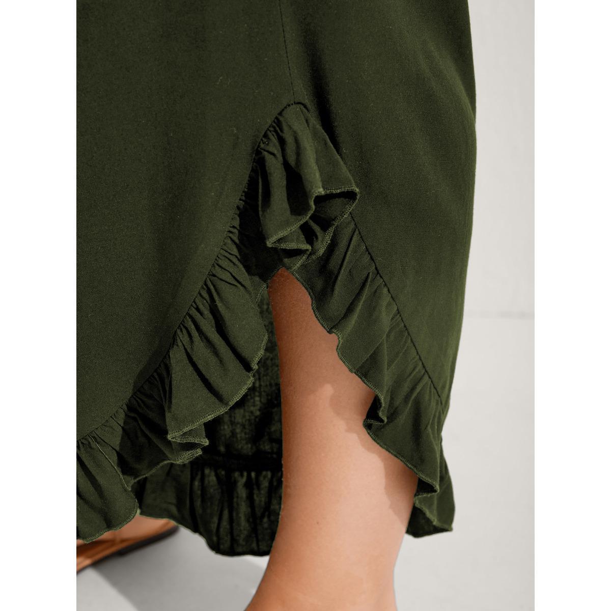 Plus Size Ruffled Curvy Hem Wide-Leg Pants Women Plum Resort Wide Leg Mid Rise Vacation Pants BloomChic 10/M Product Image
