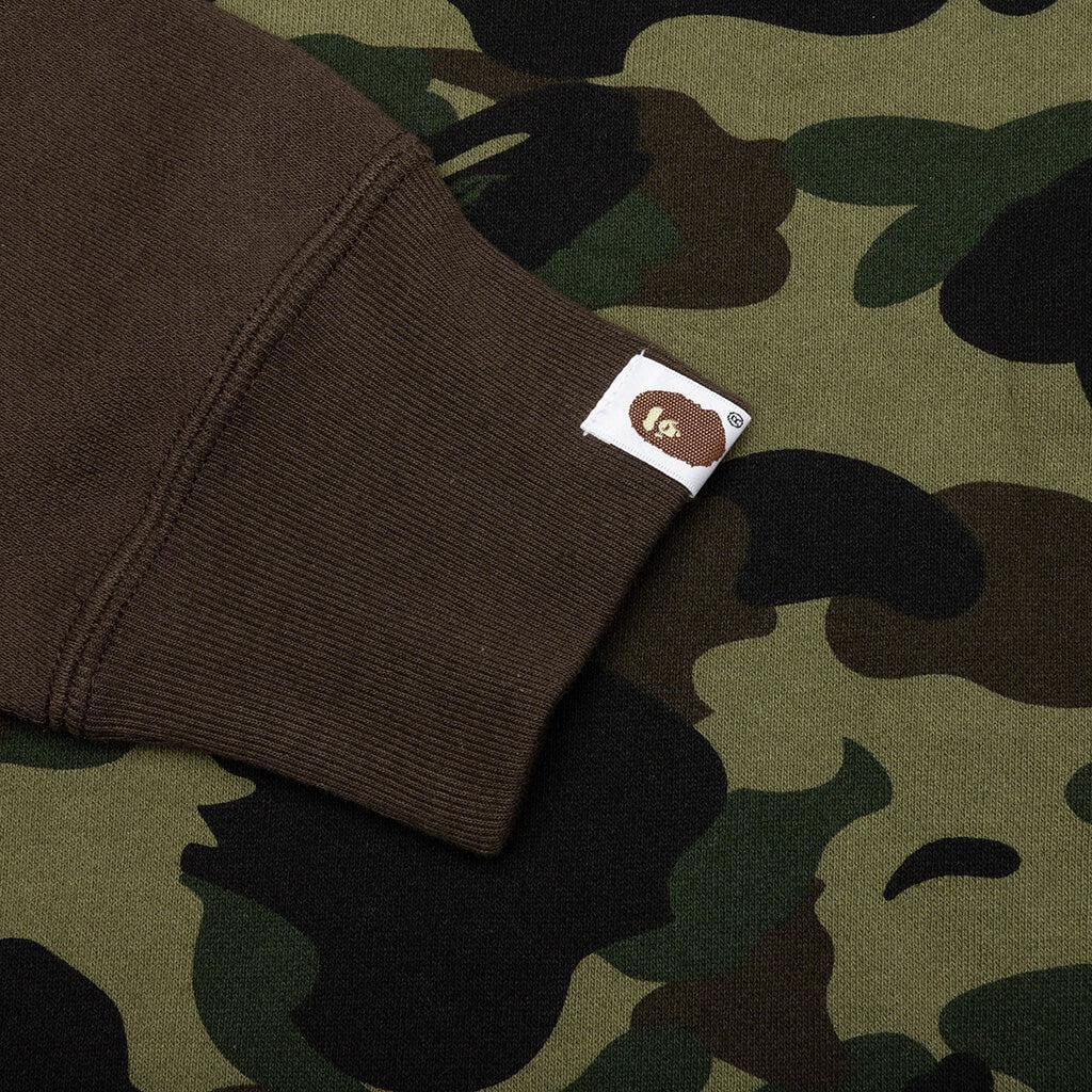 1st Camo Crazy NYC Logo Relaxed Fit Crewneck - Green Male Product Image