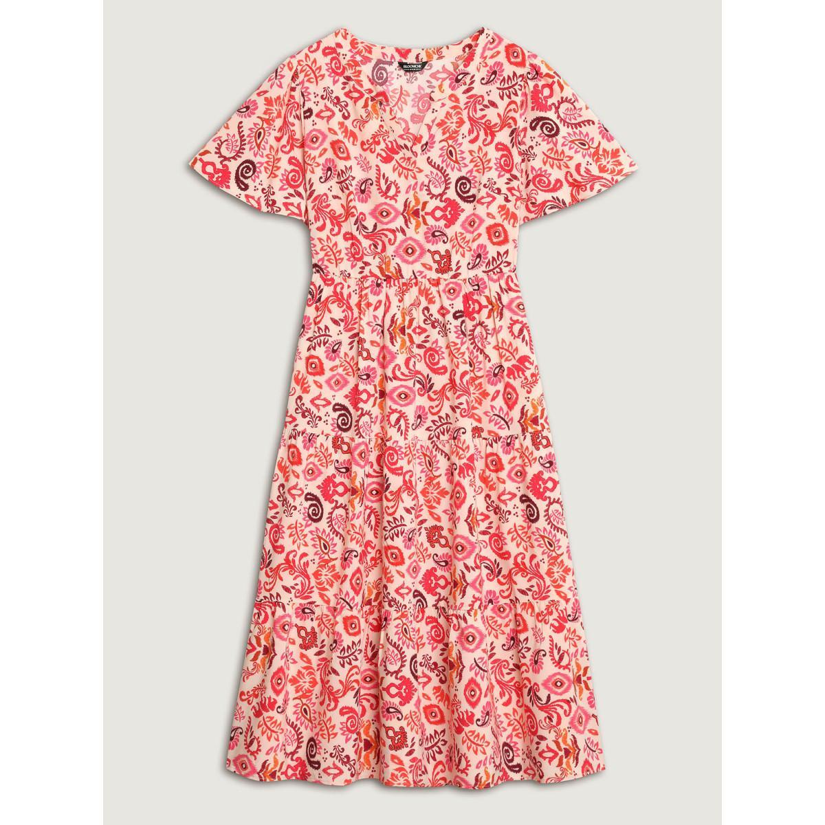 Plus Size Sweet Florals Notched Collar Midi Dress OrangeRed Women Gathered Flat collar Short sleeve Curvy BloomChic 12/L Product Image
