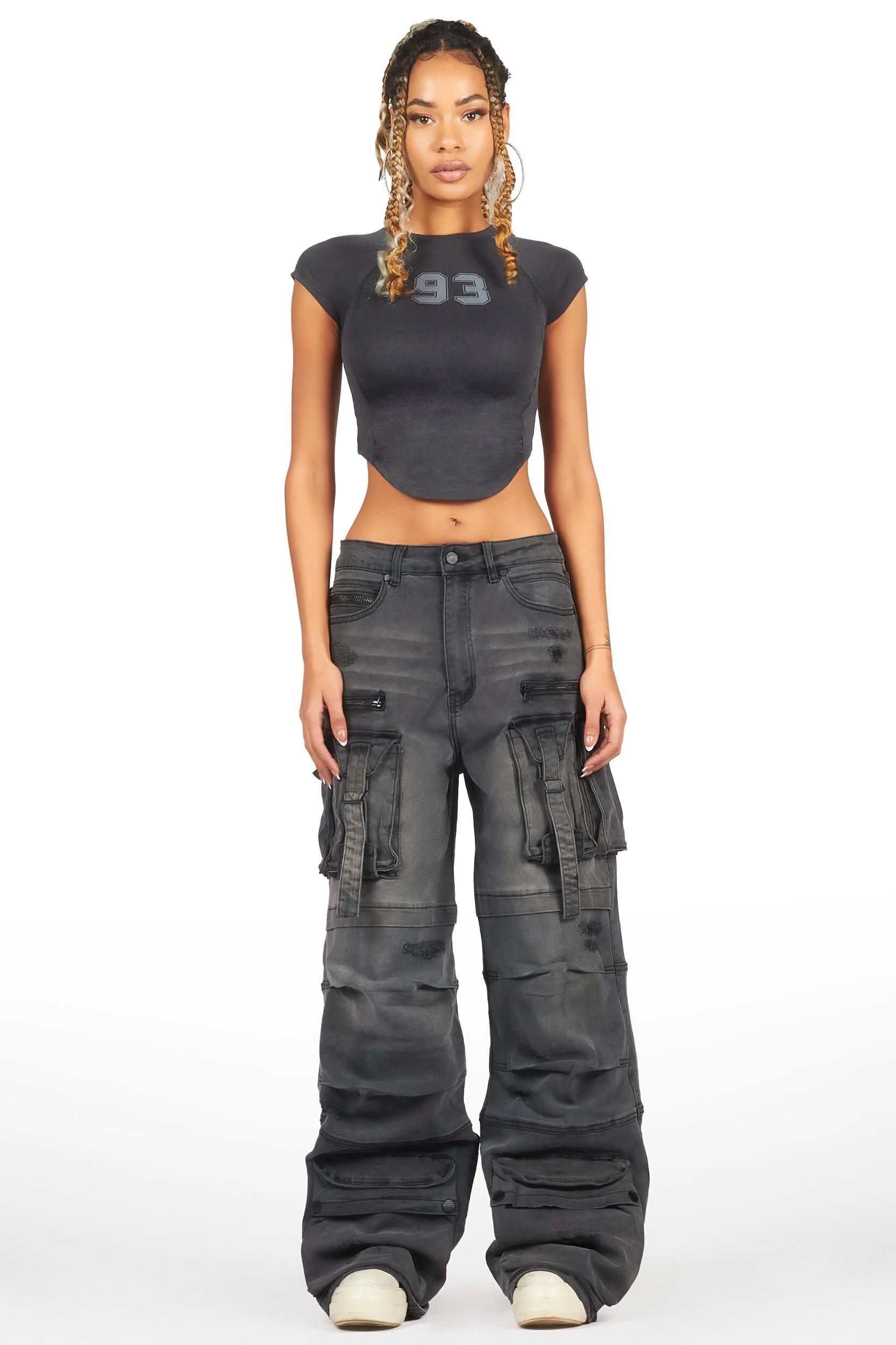 Kaisyna Black Crop T-Shirt Female Product Image