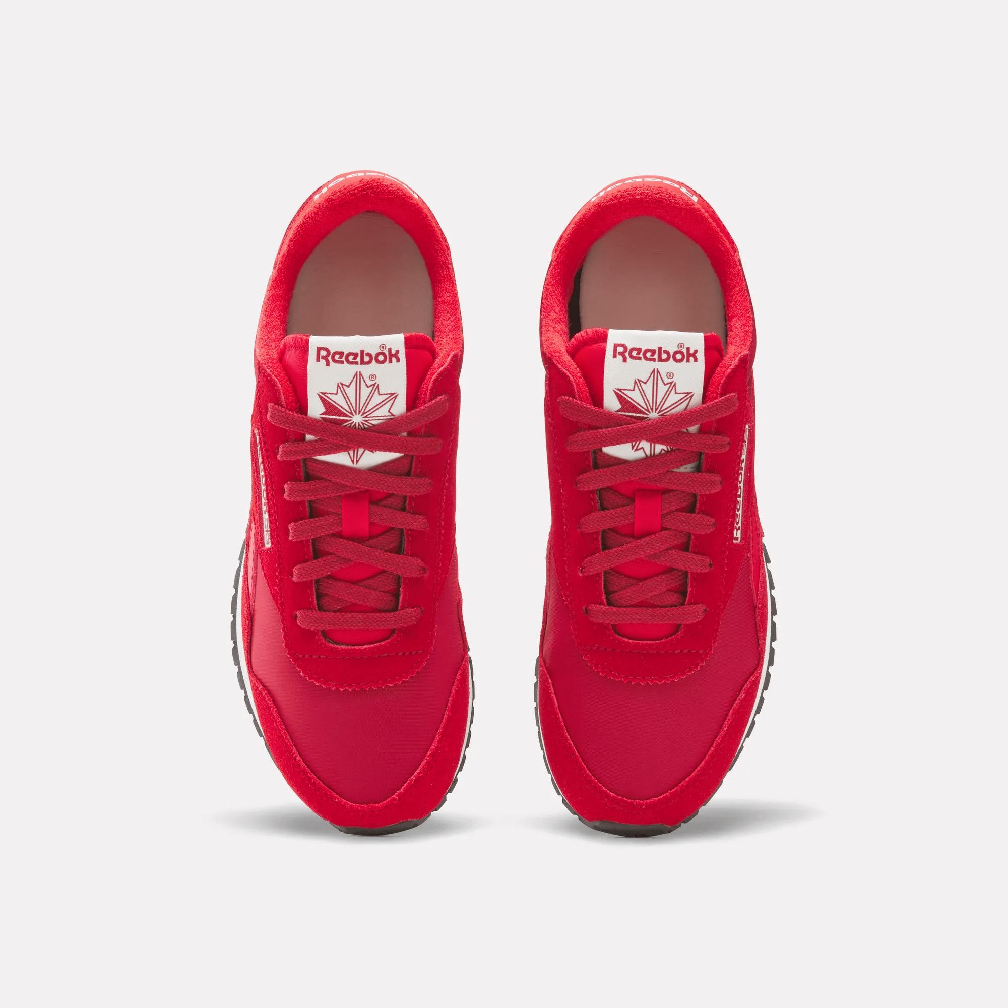Women's Classic AZ Shoes Female Product Image
