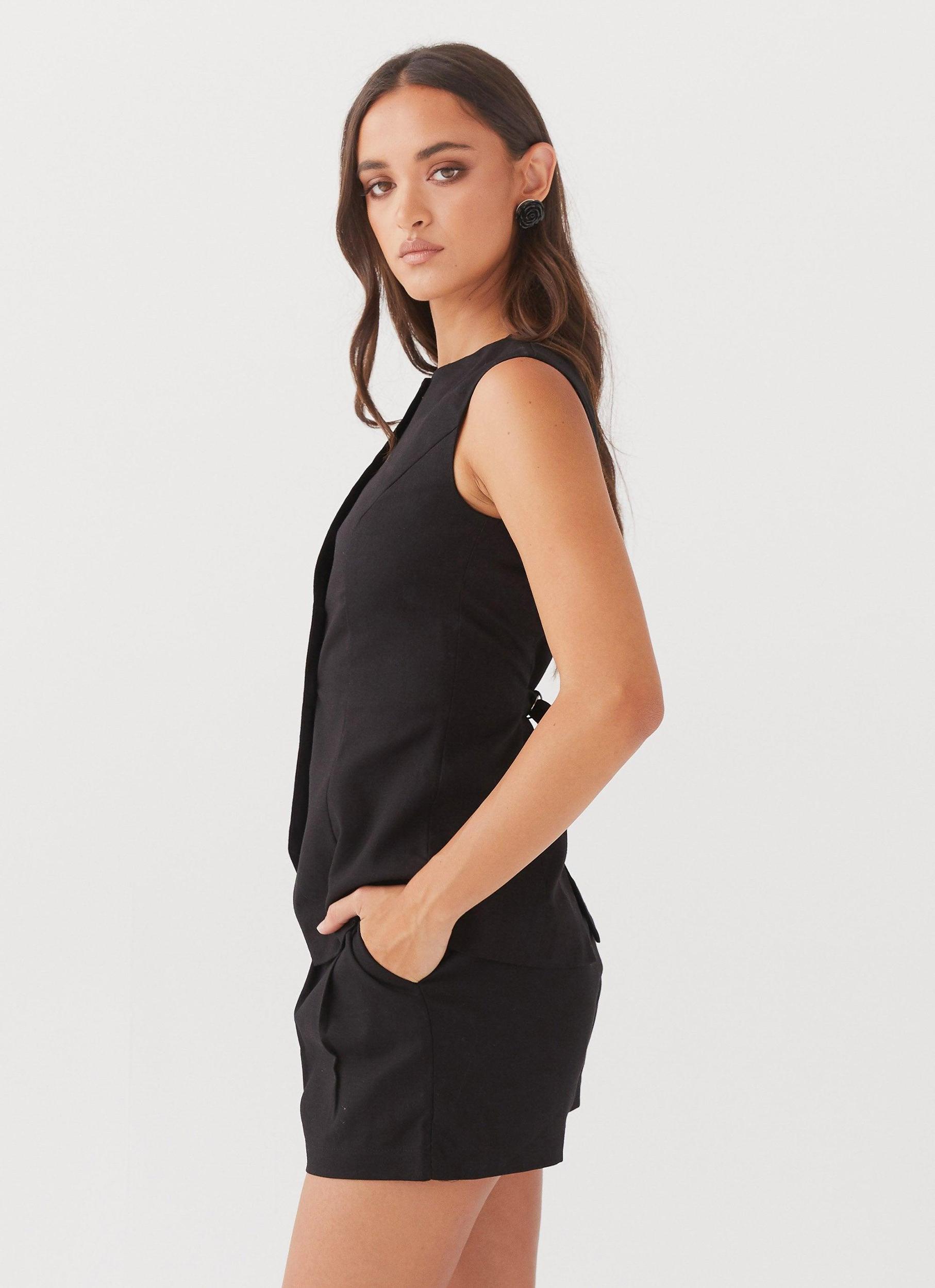 Born For Bordeaux Linen Shorts - Black Product Image