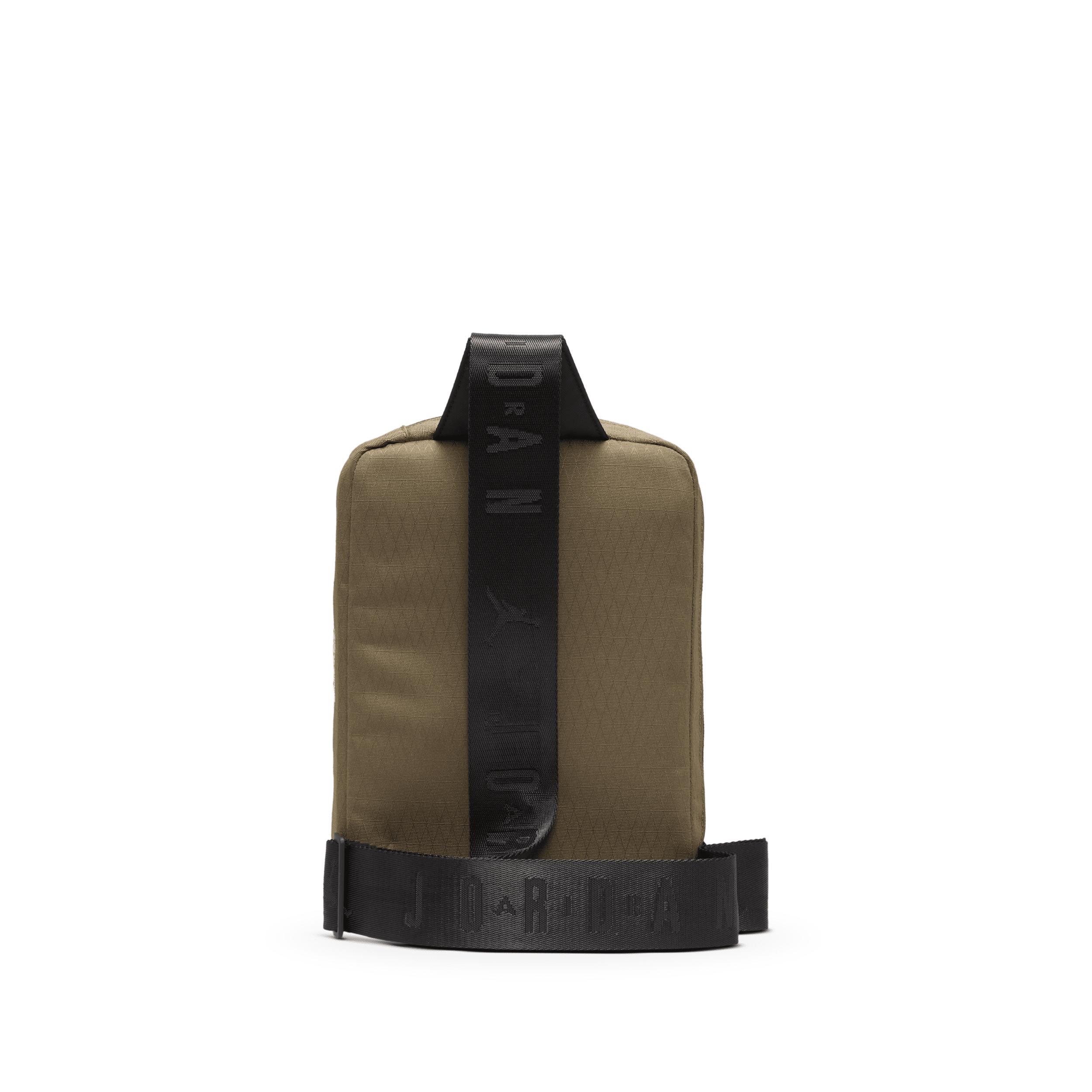 Men's Jordan Collectors Crossbody Bag (3L) Product Image