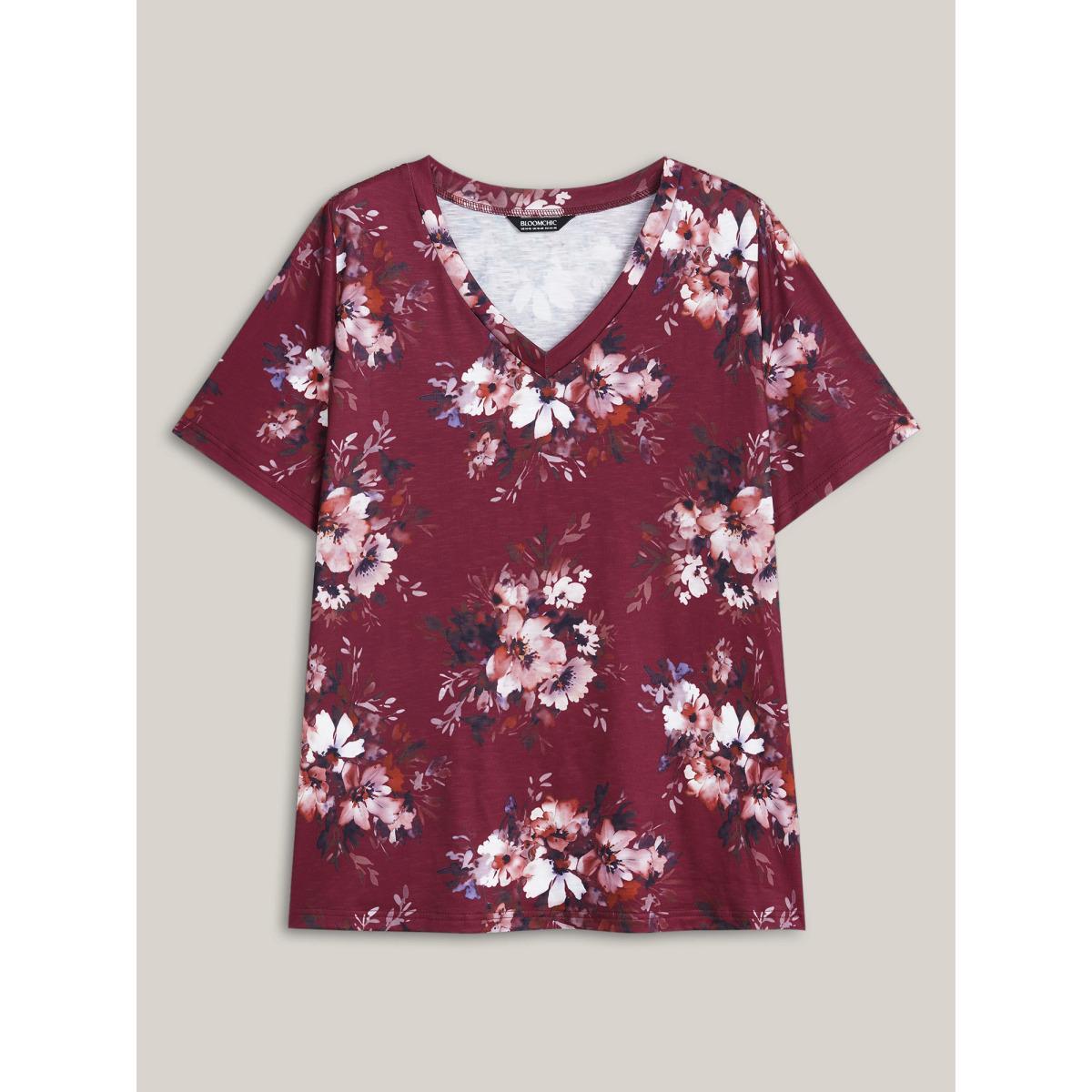 Plus Size Floral Print V Neck Stretchy T-shirt Deepred Women Elegant Non Natural Flowers V-neck Everyday T-shirts BloomChic 18-20/2X Product Image