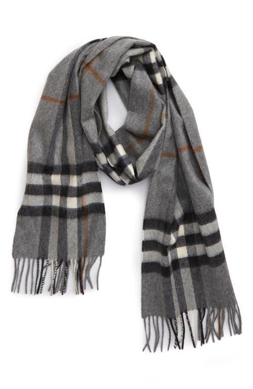 Mens The Classic Giant Check Cashmere Scarf Product Image