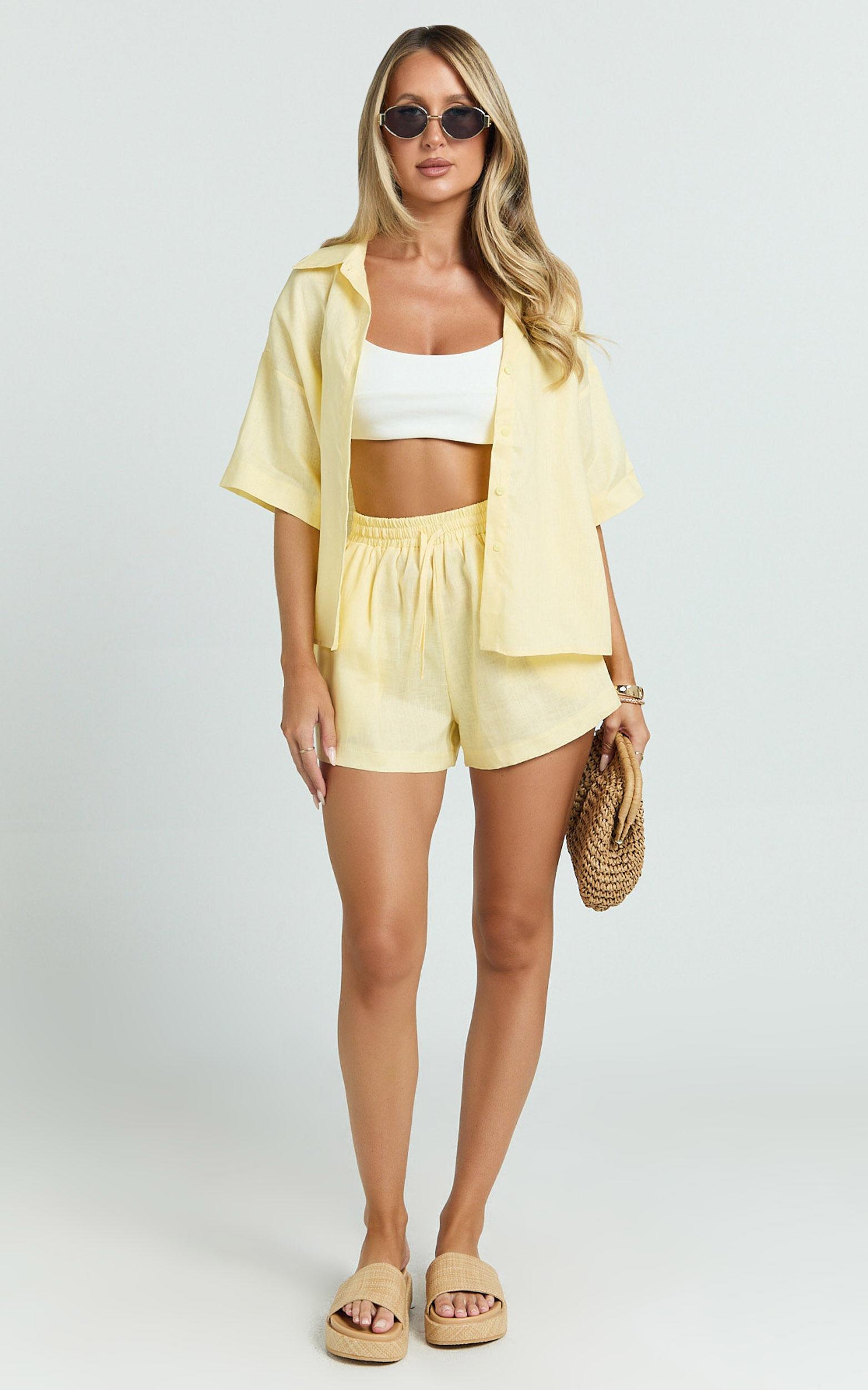 Ramona Top - Linen Short Sleeve Shirt in Lemon Product Image
