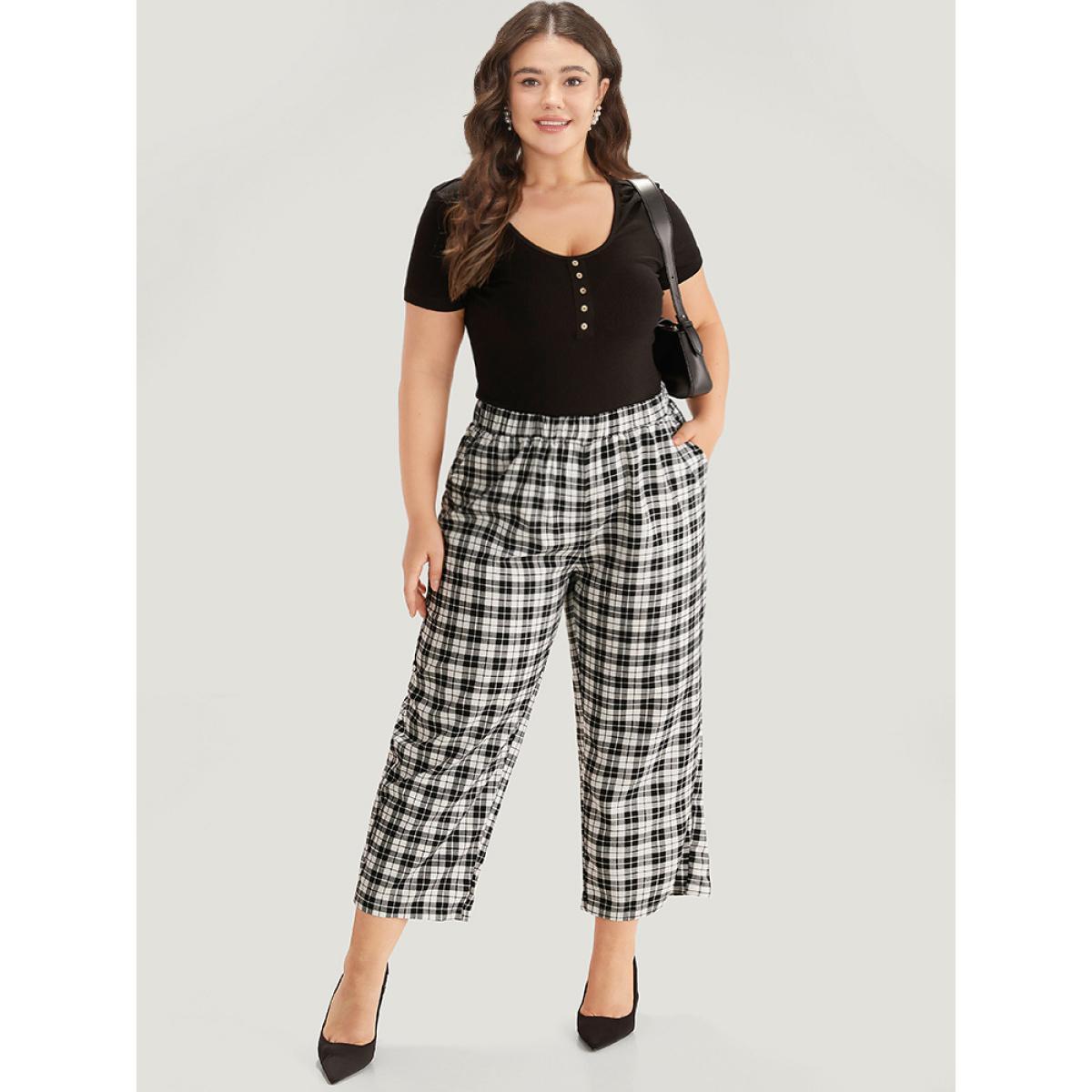 Plus Size Gingham Elastic Waist Pocket Pants Women Black Office High Rise Work Pants BloomChic 10/M Product Image