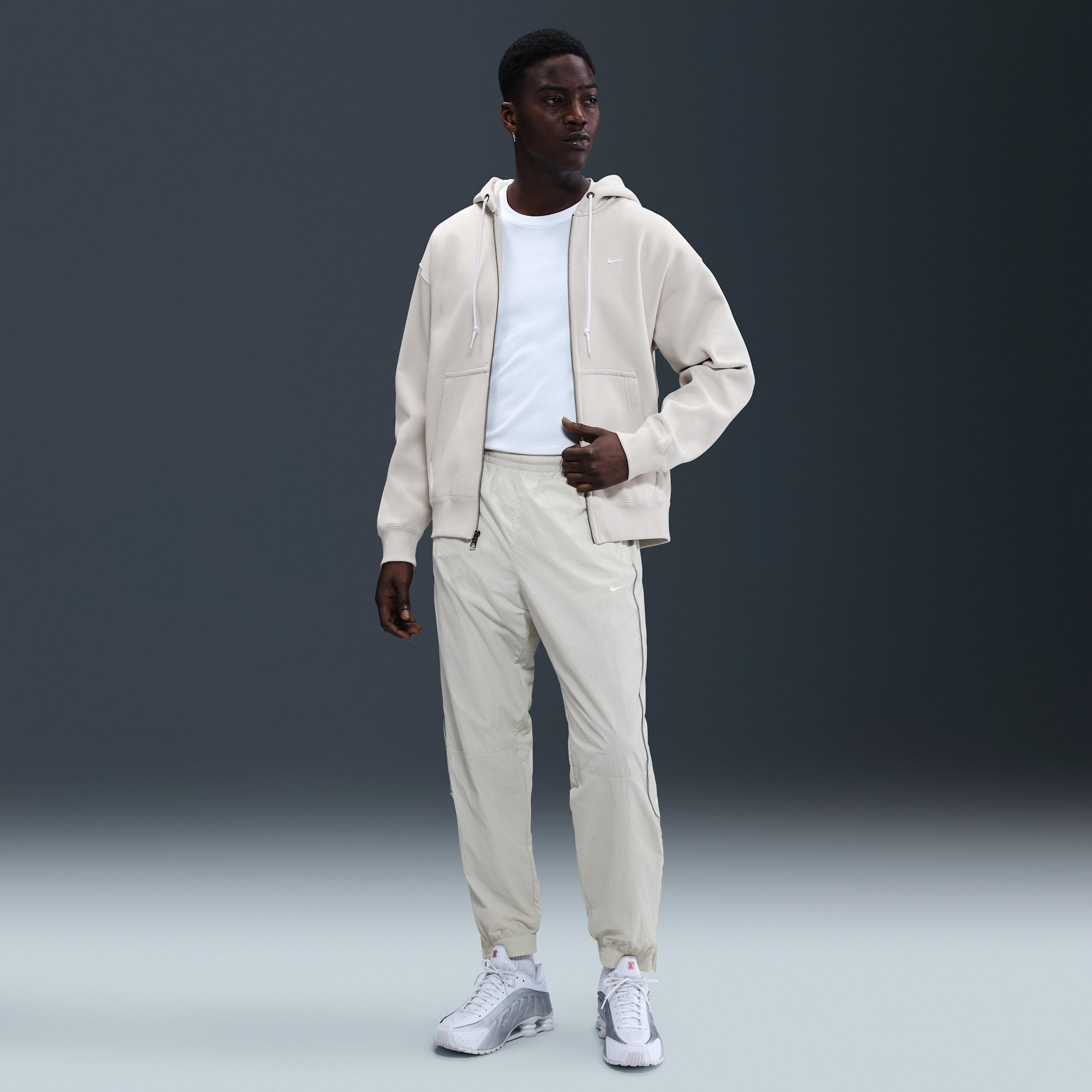 Nike Solo Swoosh Men's Track Pants Product Image