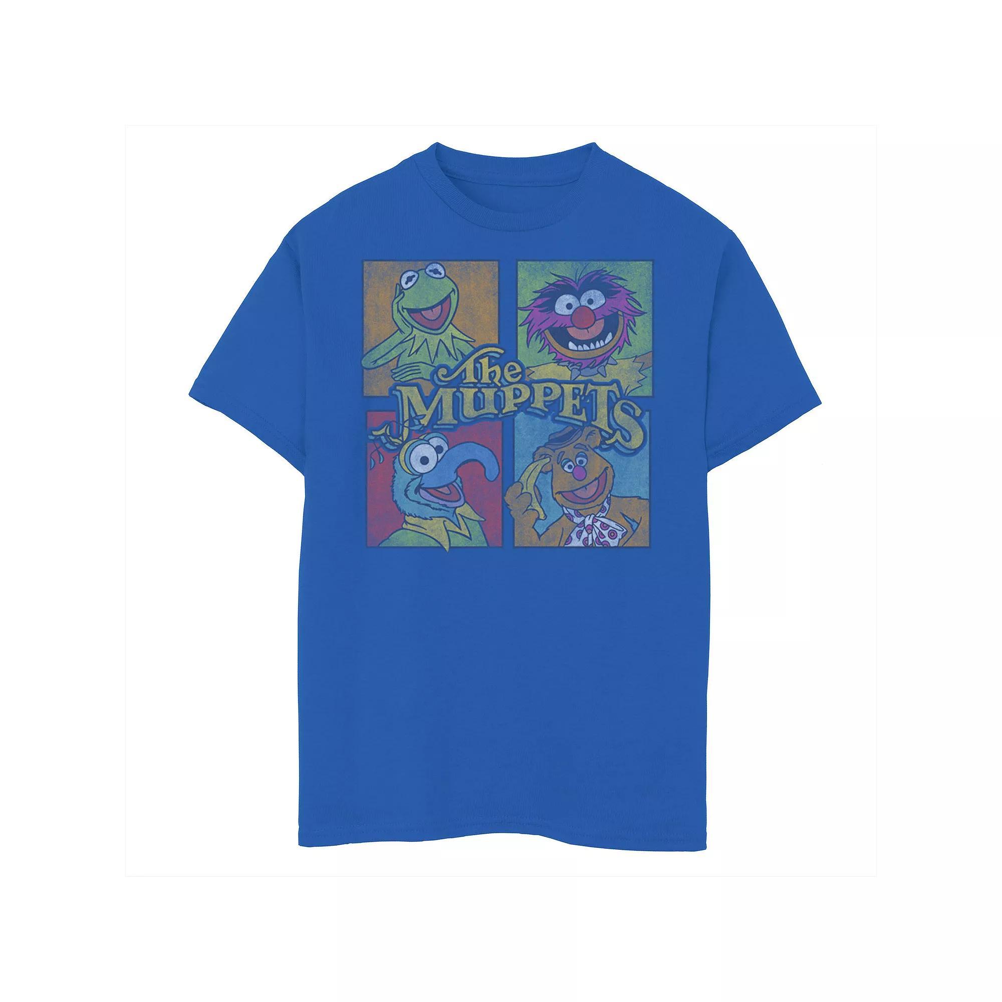 Disney Boys 8-20 Group Shot Christmas Wreath Graphic Tee, Boy's, Size: XL, Red Product Image
