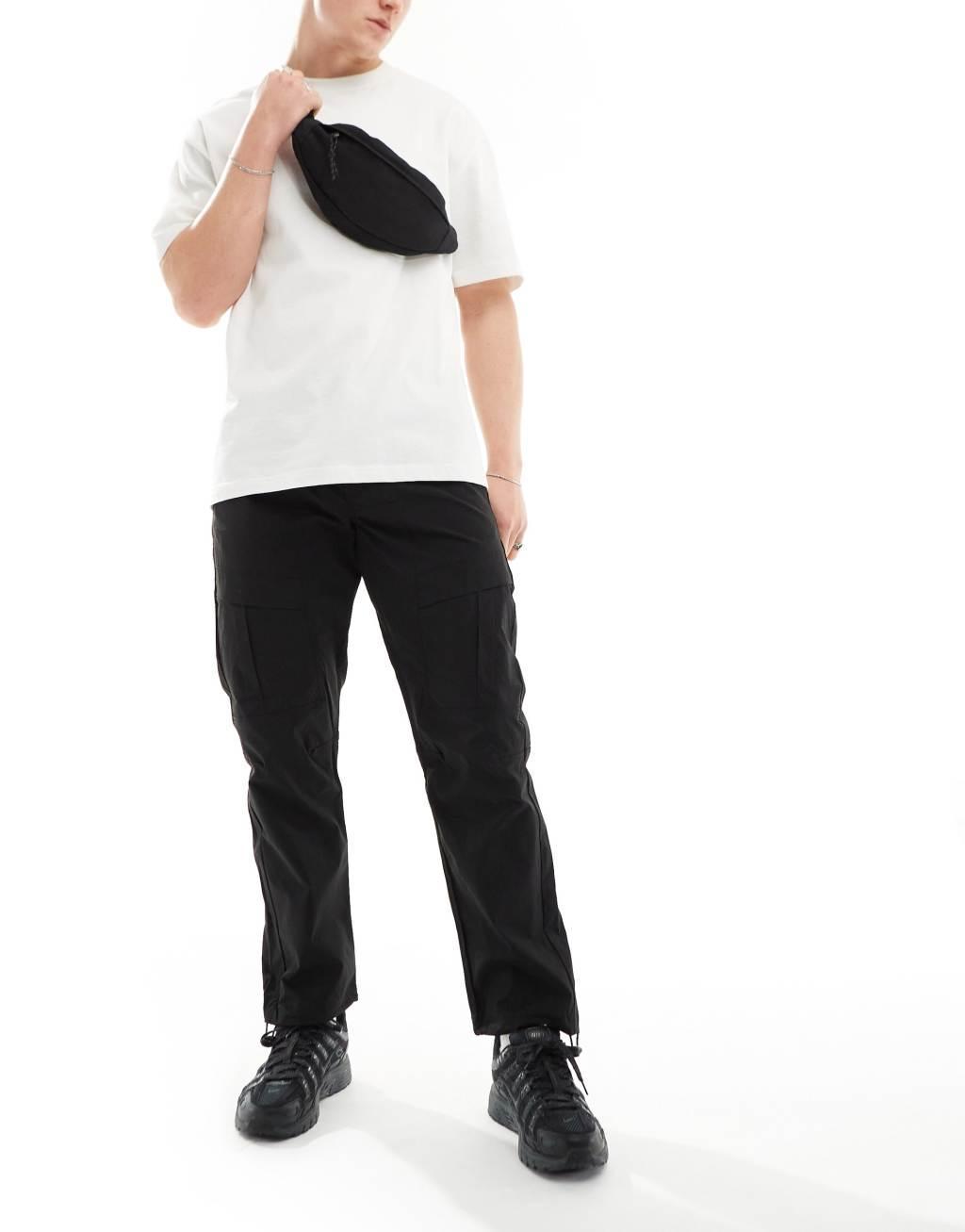 Jack & Jones tech cargo in black Product Image