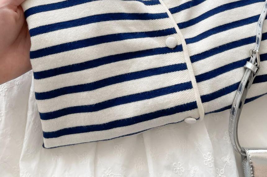 Round Neck Striped Cardigan Product Image