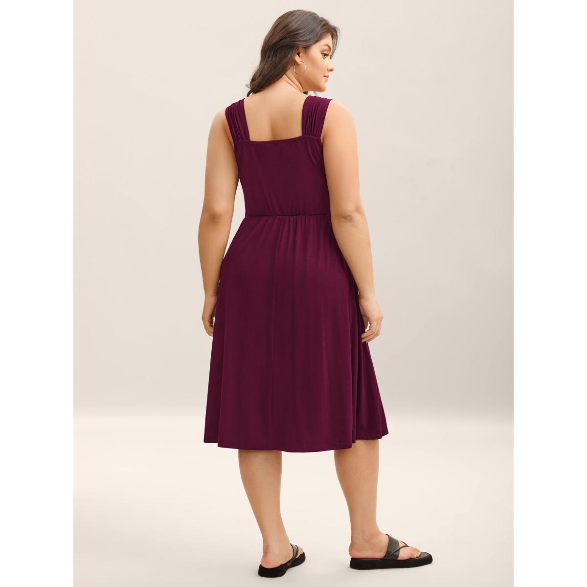 Plus Size Crosswrap Bodice Pockets Midi Dress Burgundy Women Heart neckline Sleeveless Curvy BloomChic 10/M Product Image