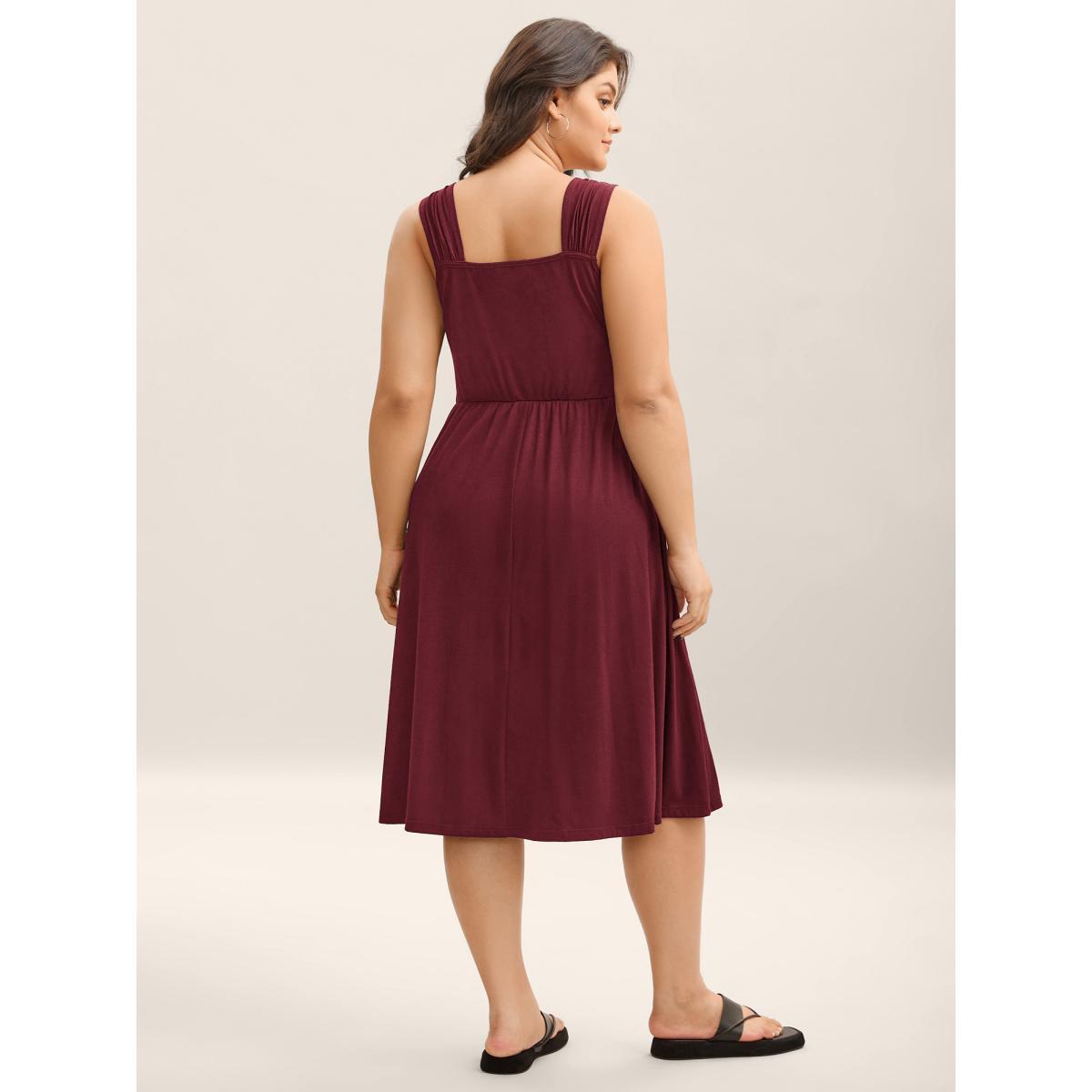Plus Size Crosswrap Bodice Pockets Midi Dress Burgundy Women Heart neckline Sleeveless Curvy BloomChic 10/M Product Image