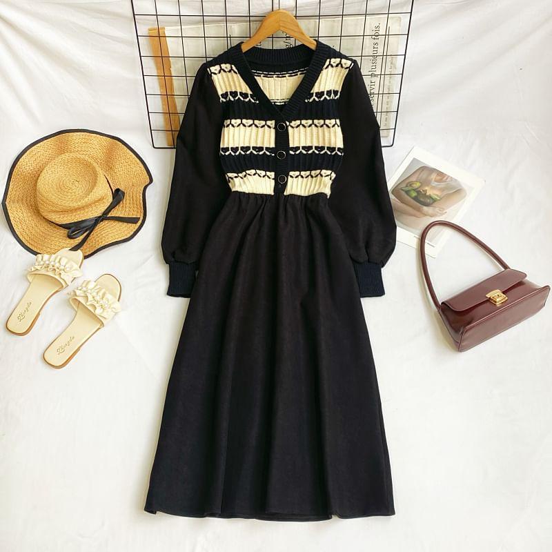 Long-Sleeve V-Neck Striped Panel Midi A-Line Dress Product Image