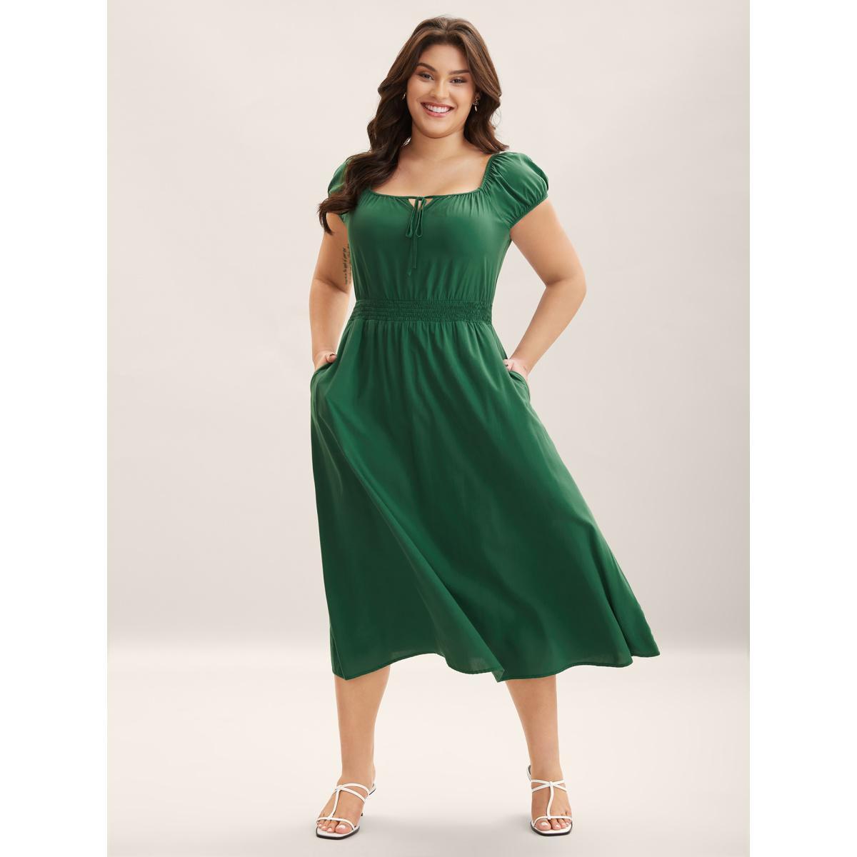 Plus Size Rayon Keyhole Pockets Solid Milkmaid Dress Emerald Women Square Neck Cap Sleeve Curvy BloomChic 14-16/1X Product Image
