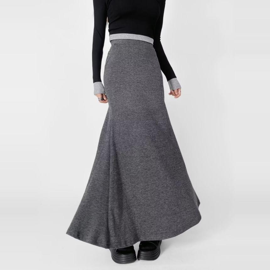 High Rise Plain Mermaid Maxi Skirt Product Image