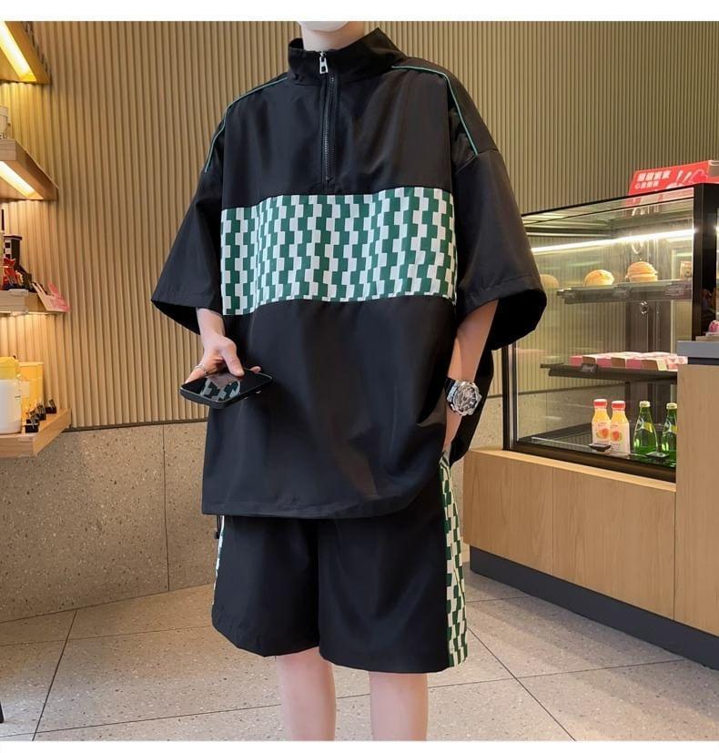 Set: 3/4-Sleeve Stand Collar Pattern Panel Contrast Trim Half-Zip T-Shirt + Mid Rise Wide Leg Shorts Product Image