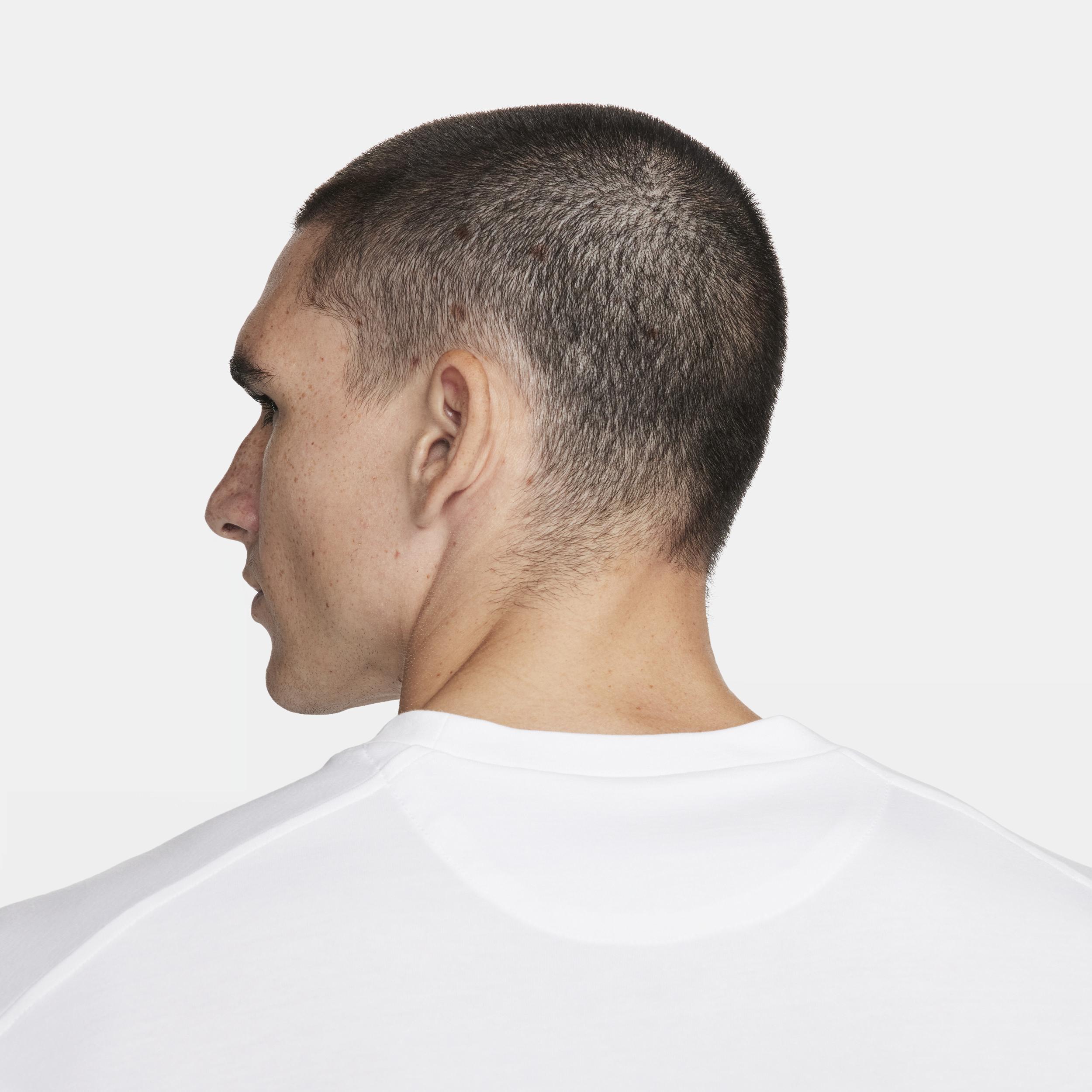 Nike Men's Primary Dri-FIT Long-Sleeve Versatile Top Product Image