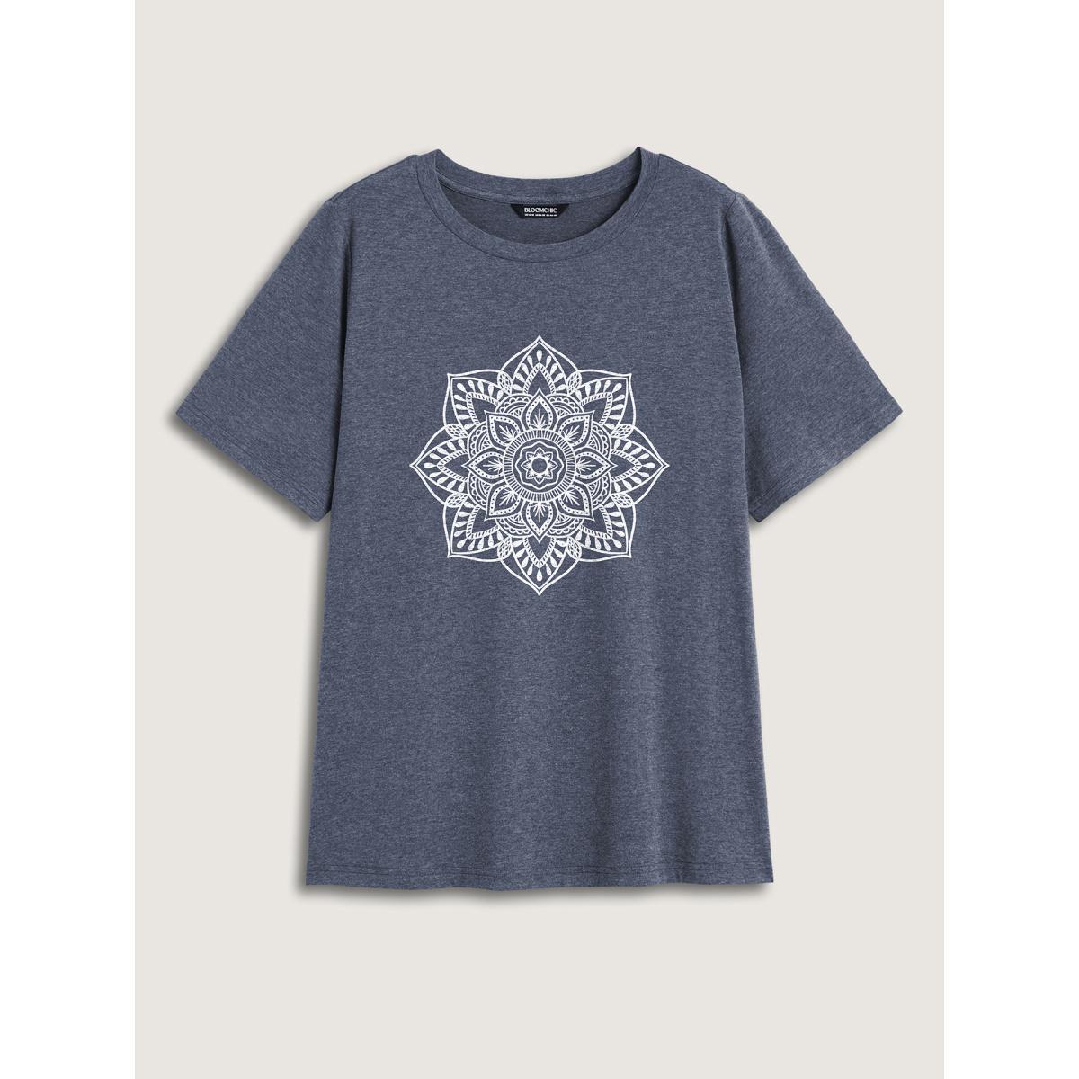 Plus Size Boho Floral Motif Round Neck T-Shirt Indigo Women Non Natural Flowers Round Neck Everyday-Casual T-shirts BloomChic 30/6X Product Image