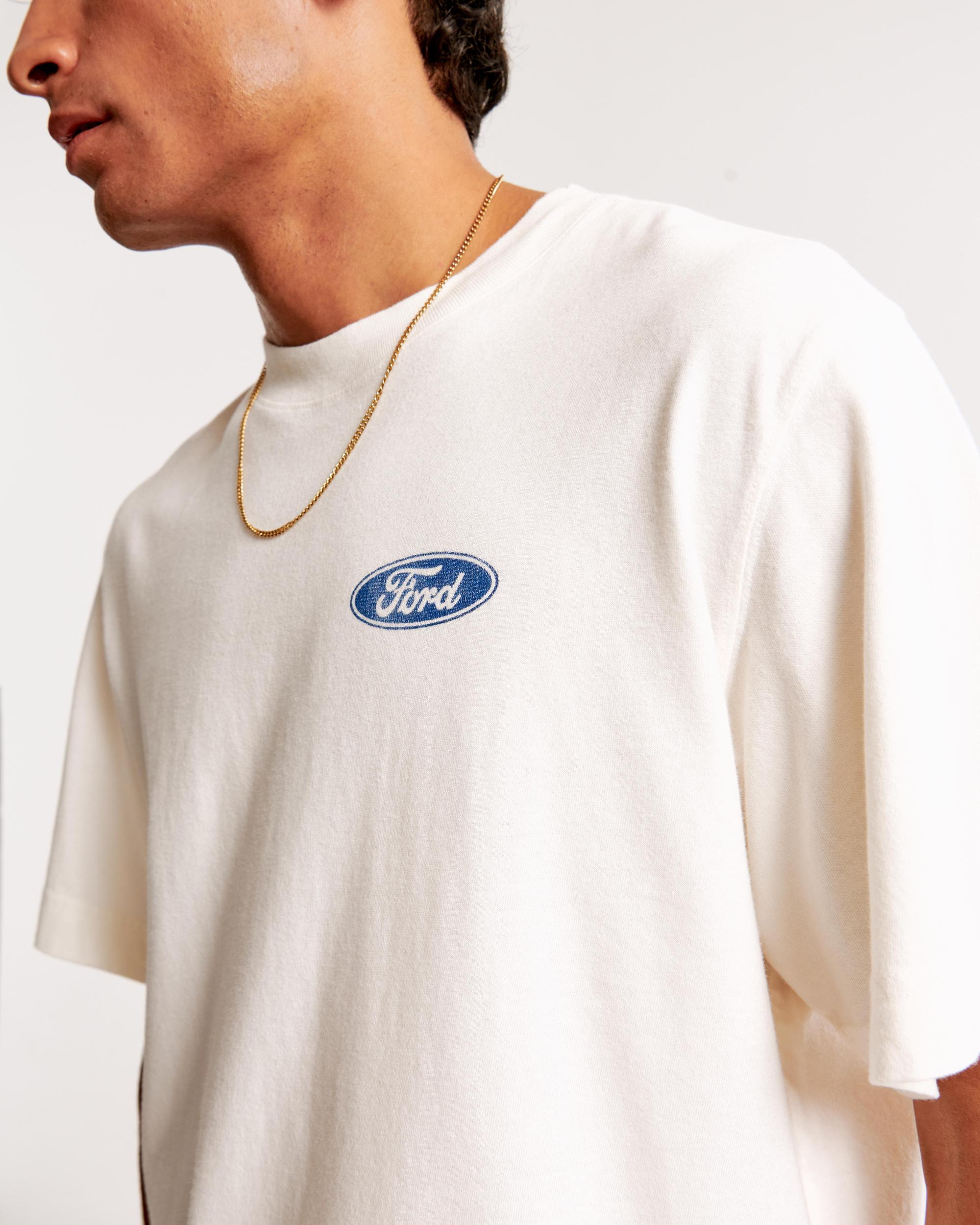 Cropped Mustang Graphic Tee Product Image