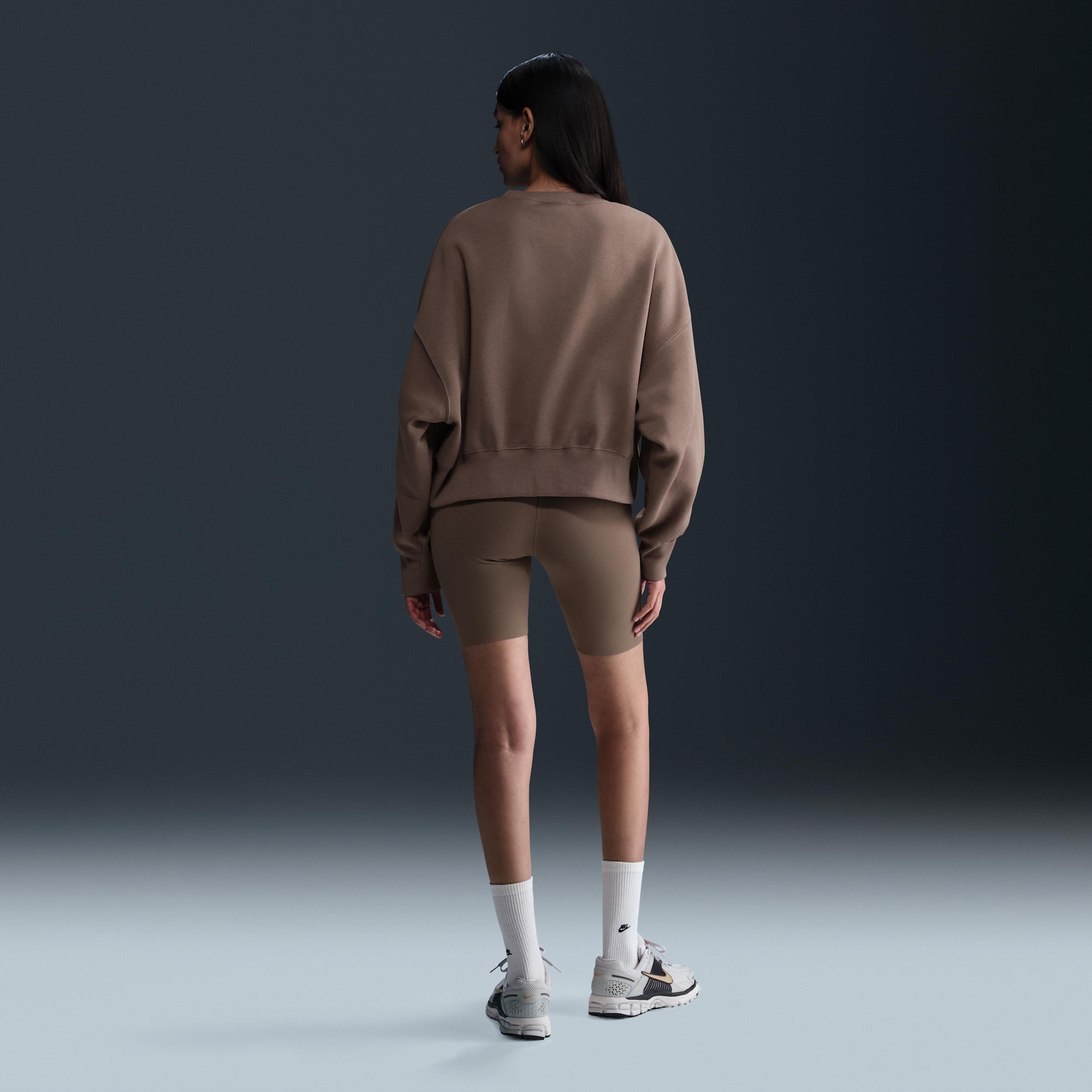 Nike Womens Sportswear Phoenix Fleece Oversized Crewneck Sweatshirt Product Image