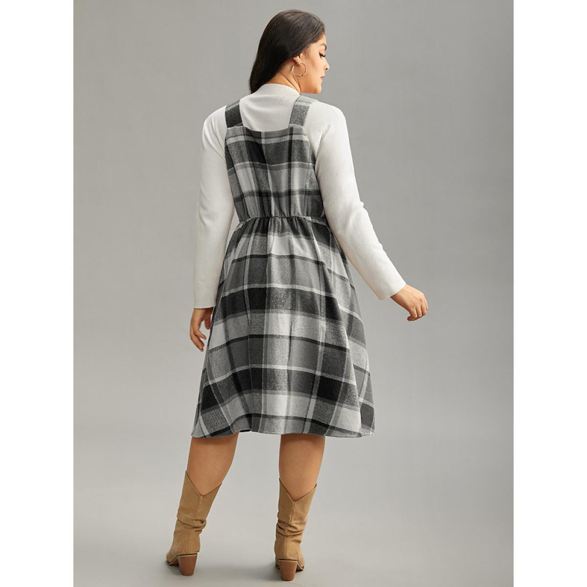 Plus Size Plaid Elastic Waist Button Detail Adjustable Straps Dress Black Women Casual Adjustable Straps Spaghetti Strap Sleeveless Curvy Midi Dress BloomChic 18-20/2X Product Image