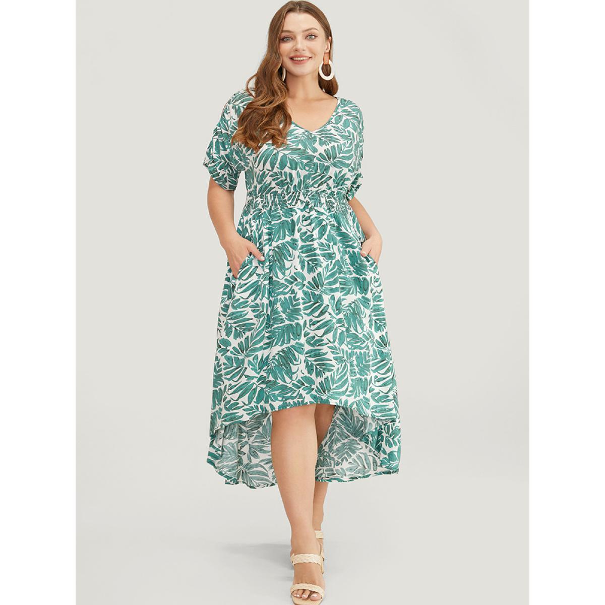 Plus Size Plant Print Pocket Shirred Ruched Sleeve High Low Dress Emerald Women Elegant Ruched V-neck Short sleeve Curvy Midi Dress BloomChic 22-24/3X Product Image