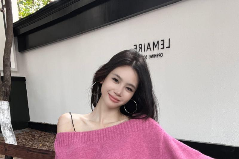 One-Shoulder Plain Top Product Image