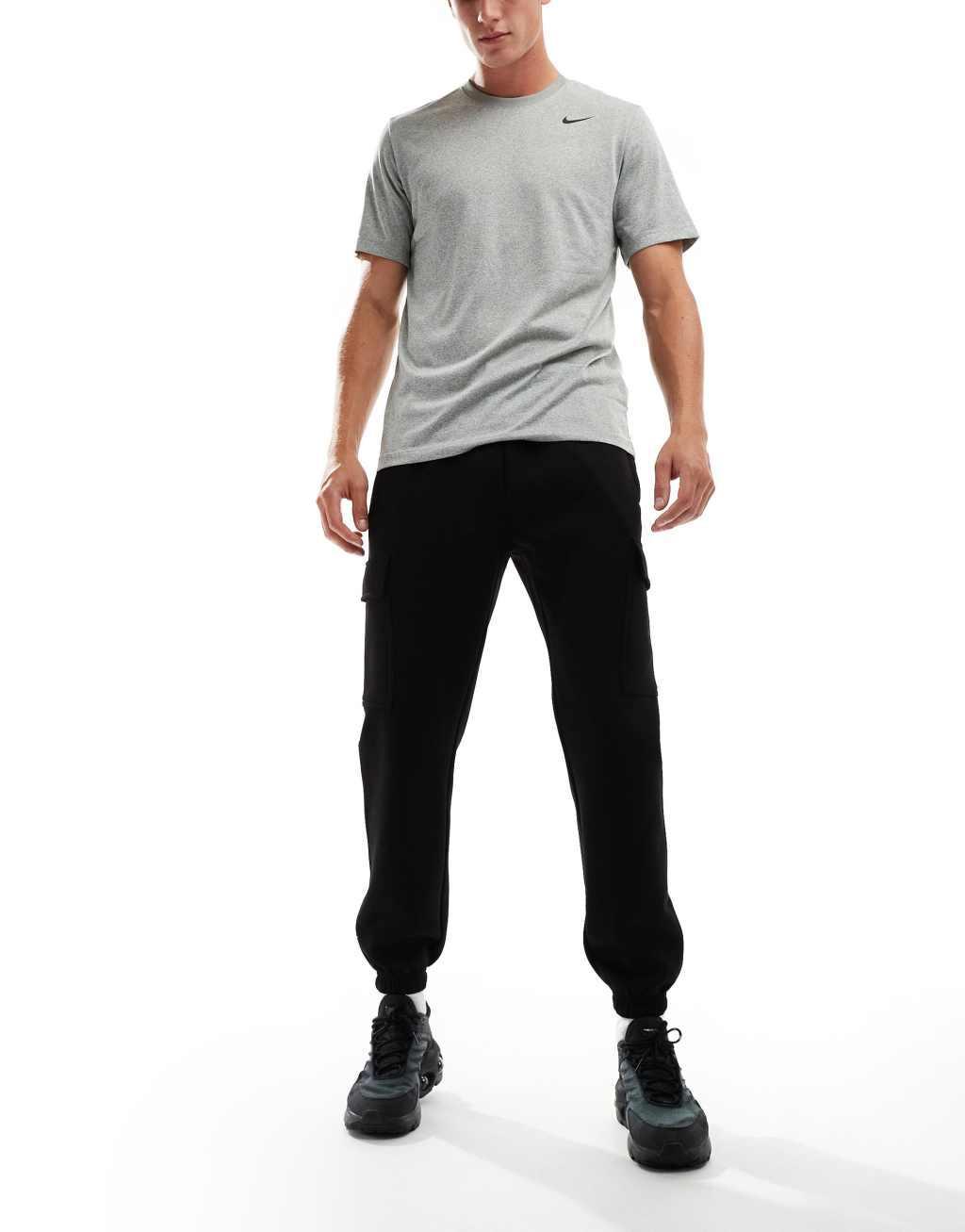 4505 Icon training quick dry performance cargo sweatpants in black  Product Image