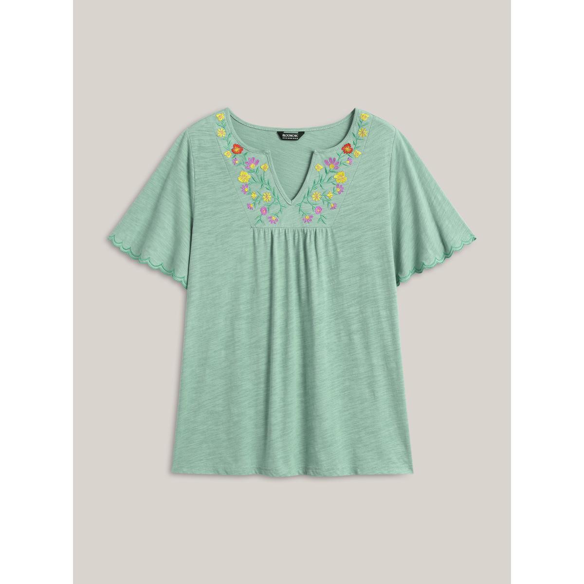Plus Size Pure Cotton Embroidered Pleated T-Shirt Greenbean Women Gathered Flat collar with V-notch Vacation T-shirts BloomChic 14-16/1X Product Image