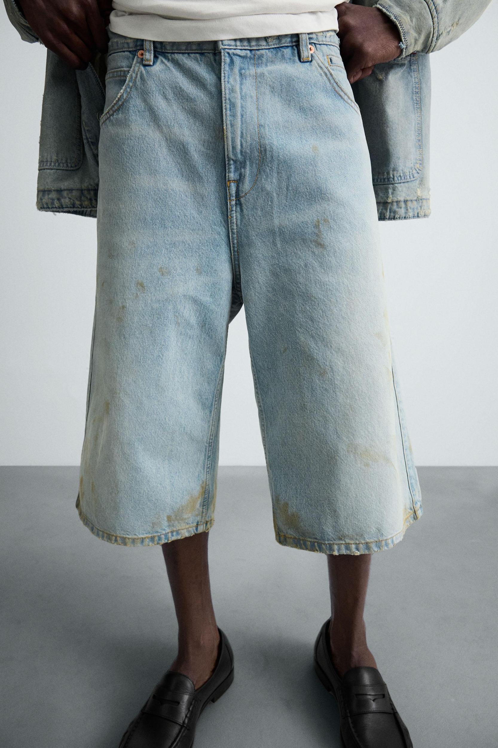 VINTAGE EFFECT BAGGY FIT DENIM SHORTS Product Image