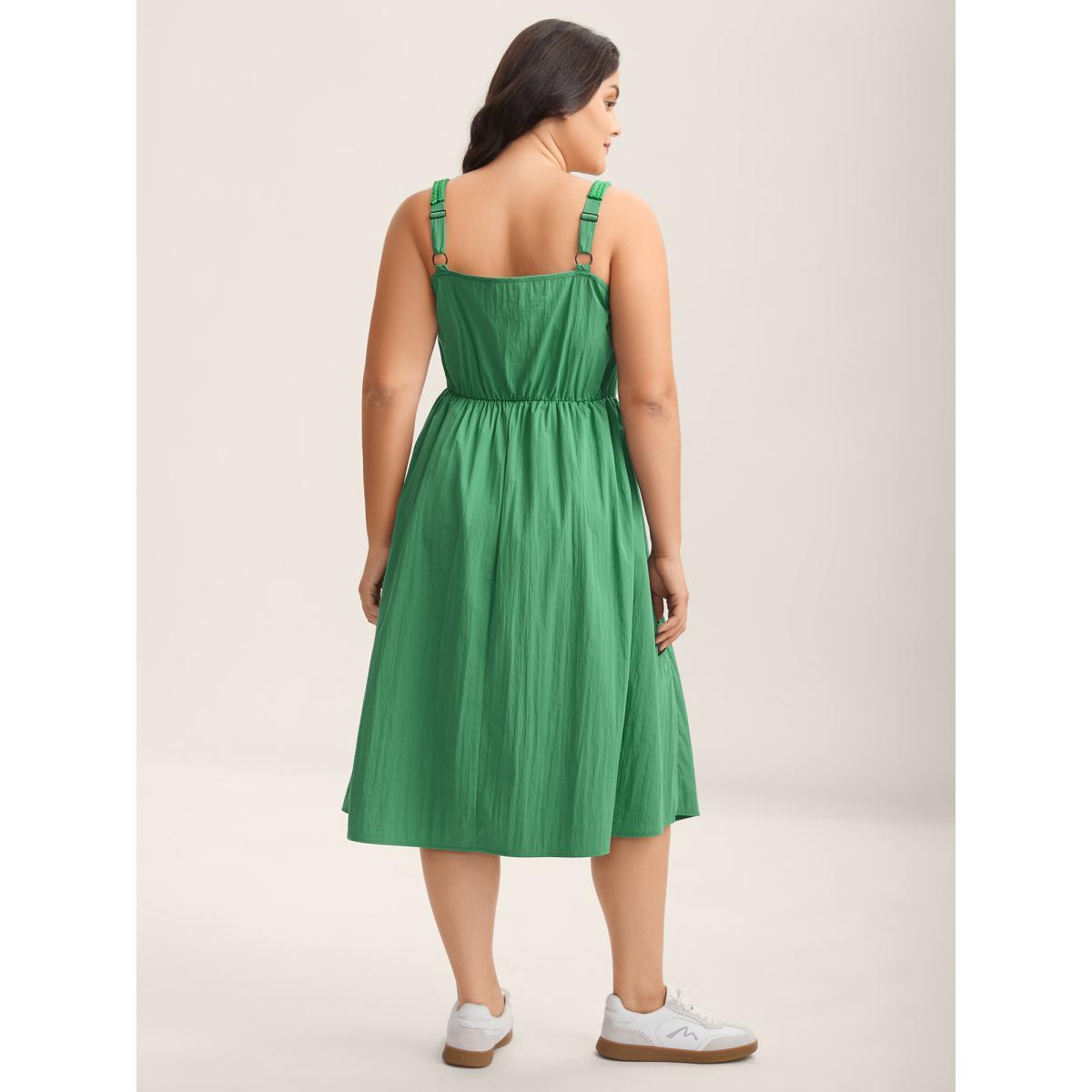 Plus Size Solid Adjustable Straps Pockets Midi Dress Truegreen Women Non Sleeveless Curvy BloomChic 28/5X Product Image