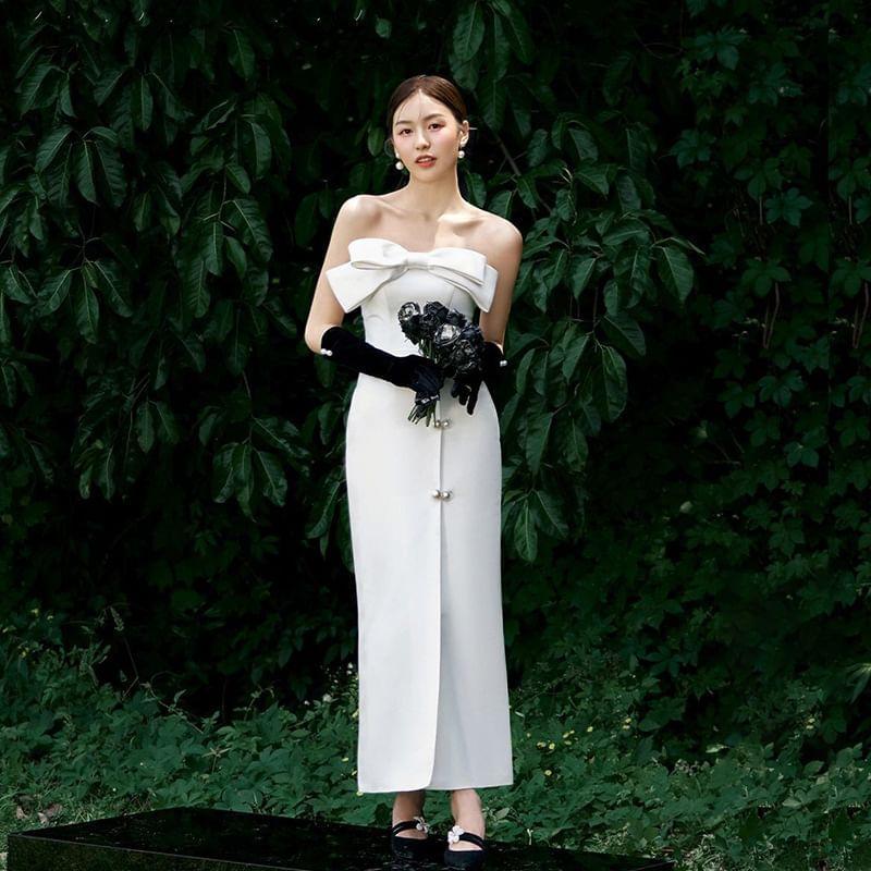 Strapless Bow Sheath Wedding Gown Product Image