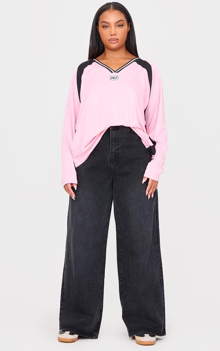 PRETTYLITTLETHING Plus Pink Studio Mode Short Sleeve Football T-shirt Product Image