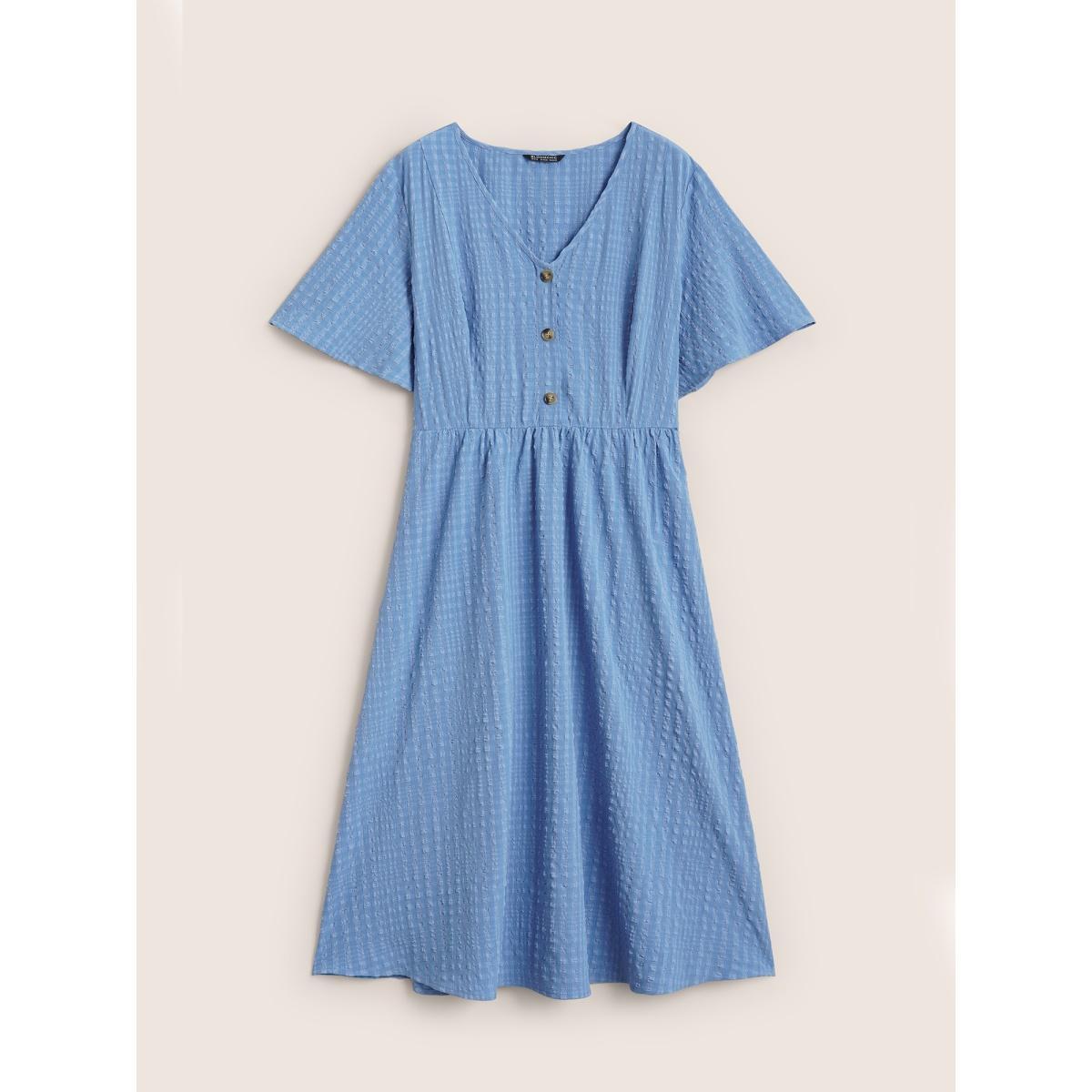 Plus Size Solid Textured Jacquard Pocket Dress Cerulean Women Casual Texture V-neck Short sleeve Curvy BloomChic 30/6X Product Image