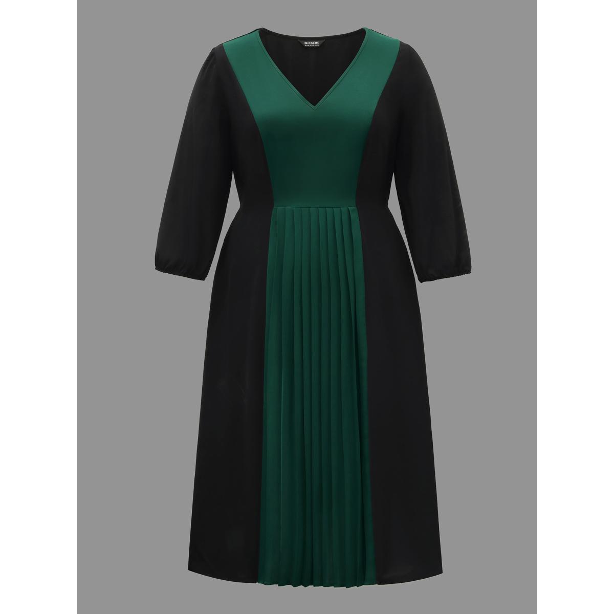 Plus Size Color Block V-Neck Pleated Midi Dress DarkGreen Women At the Office Contrast V-neck Elbow-length sleeve Curvy BloomChic 14-16/1X Product Image