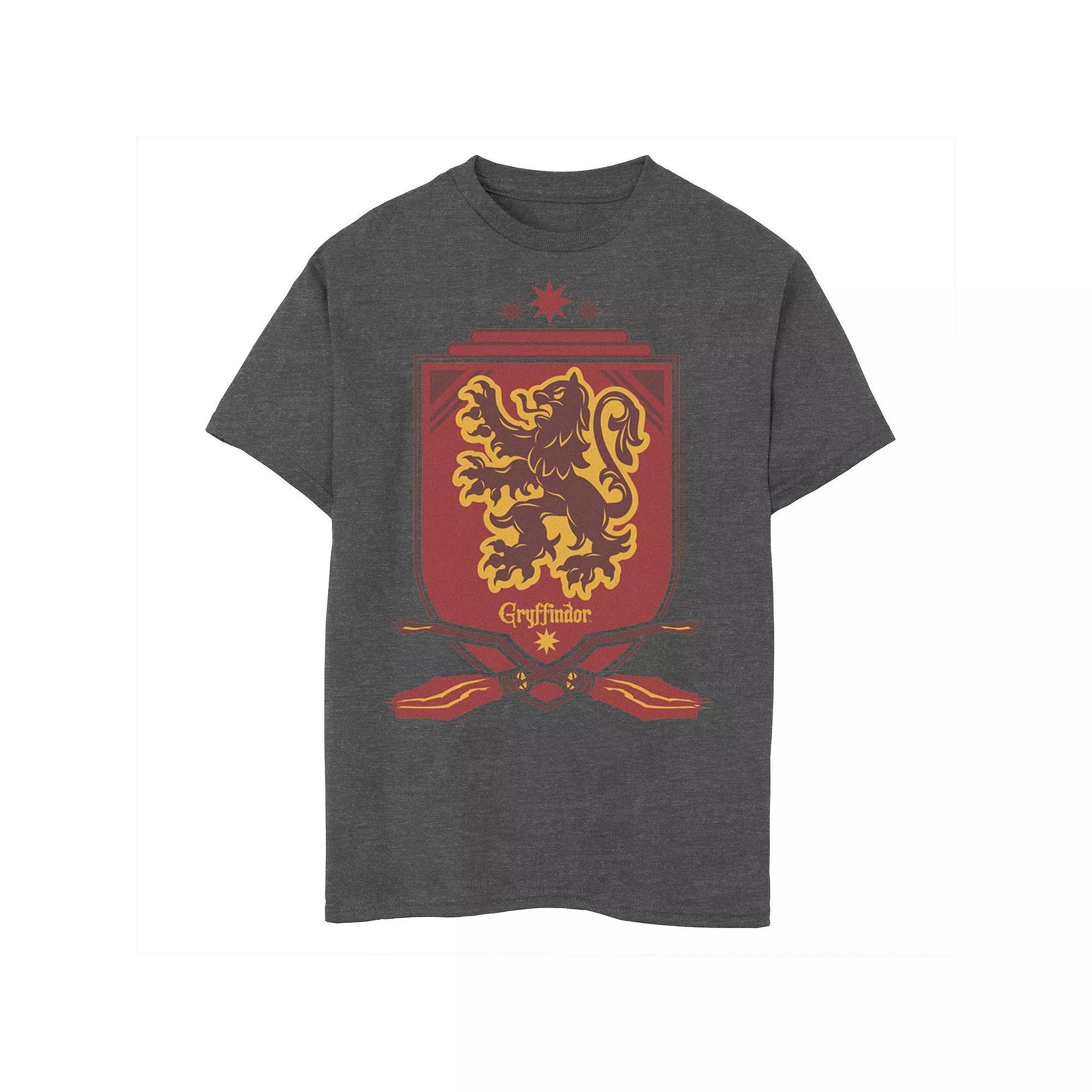 Disney Boys 8-20 Group Shot Christmas Wreath Graphic Tee, Boy's, Size: XL, Red Product Image