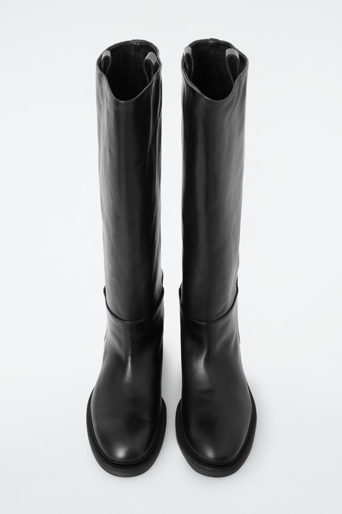 LEATHER RIDING BOOTS Product Image