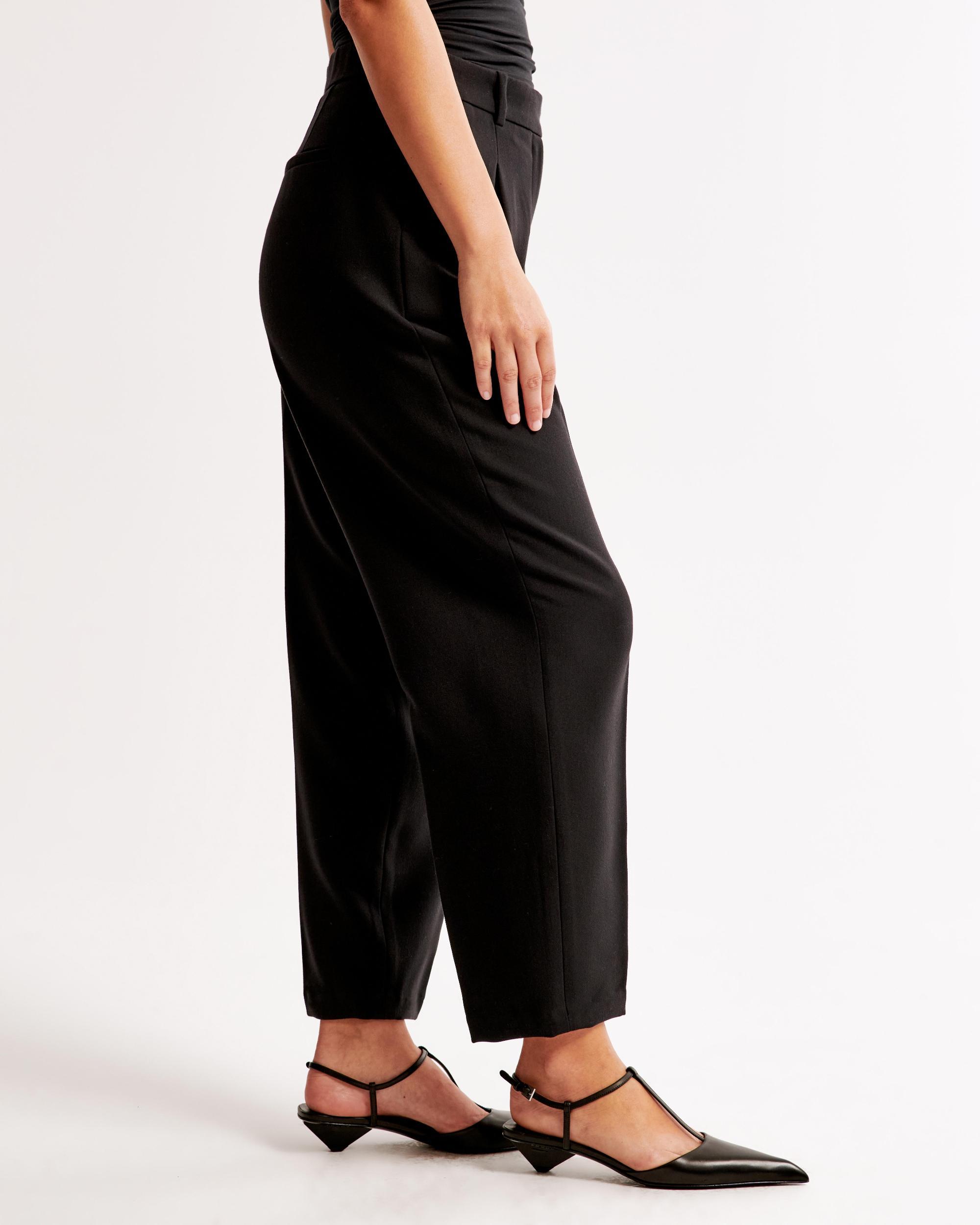 Curve Love Ankle Grazing Tapered Tailored Pant Product Image