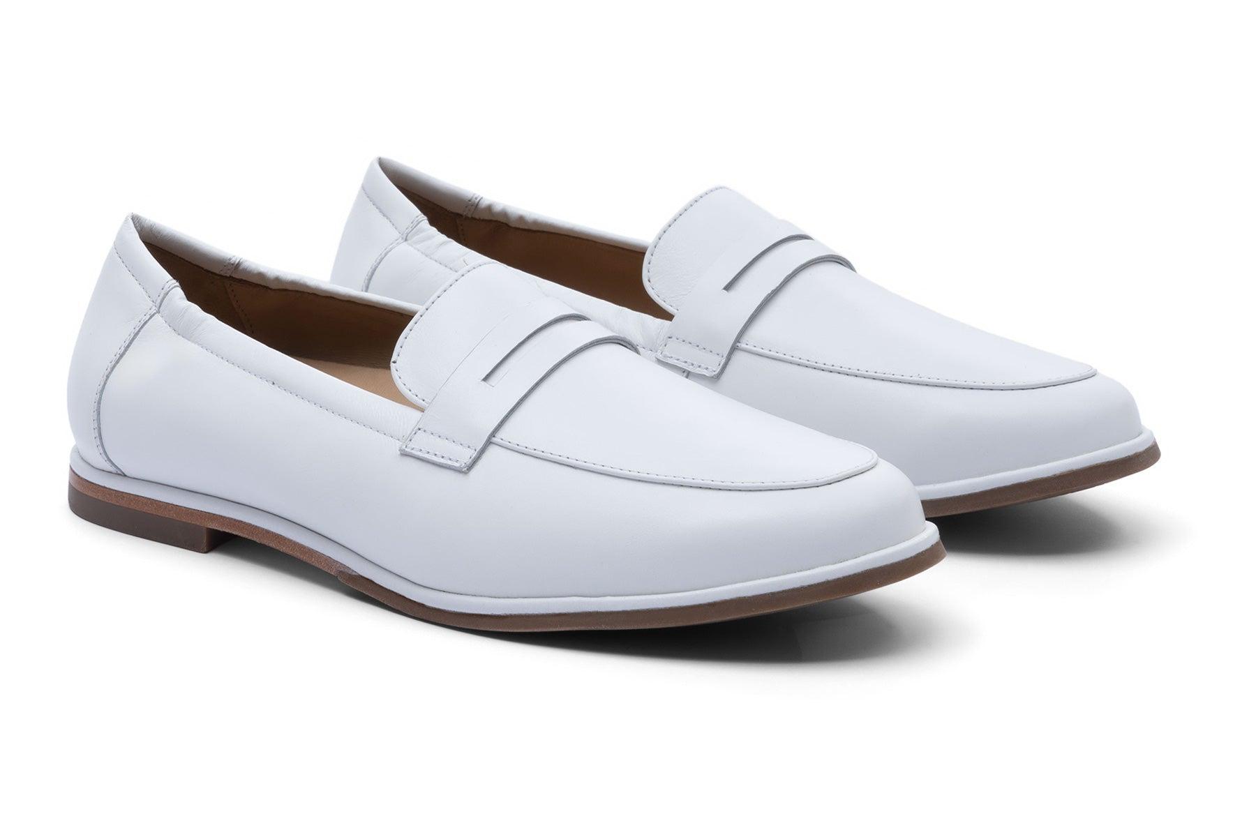 Strada Loafer Metatarsal Female Product Image