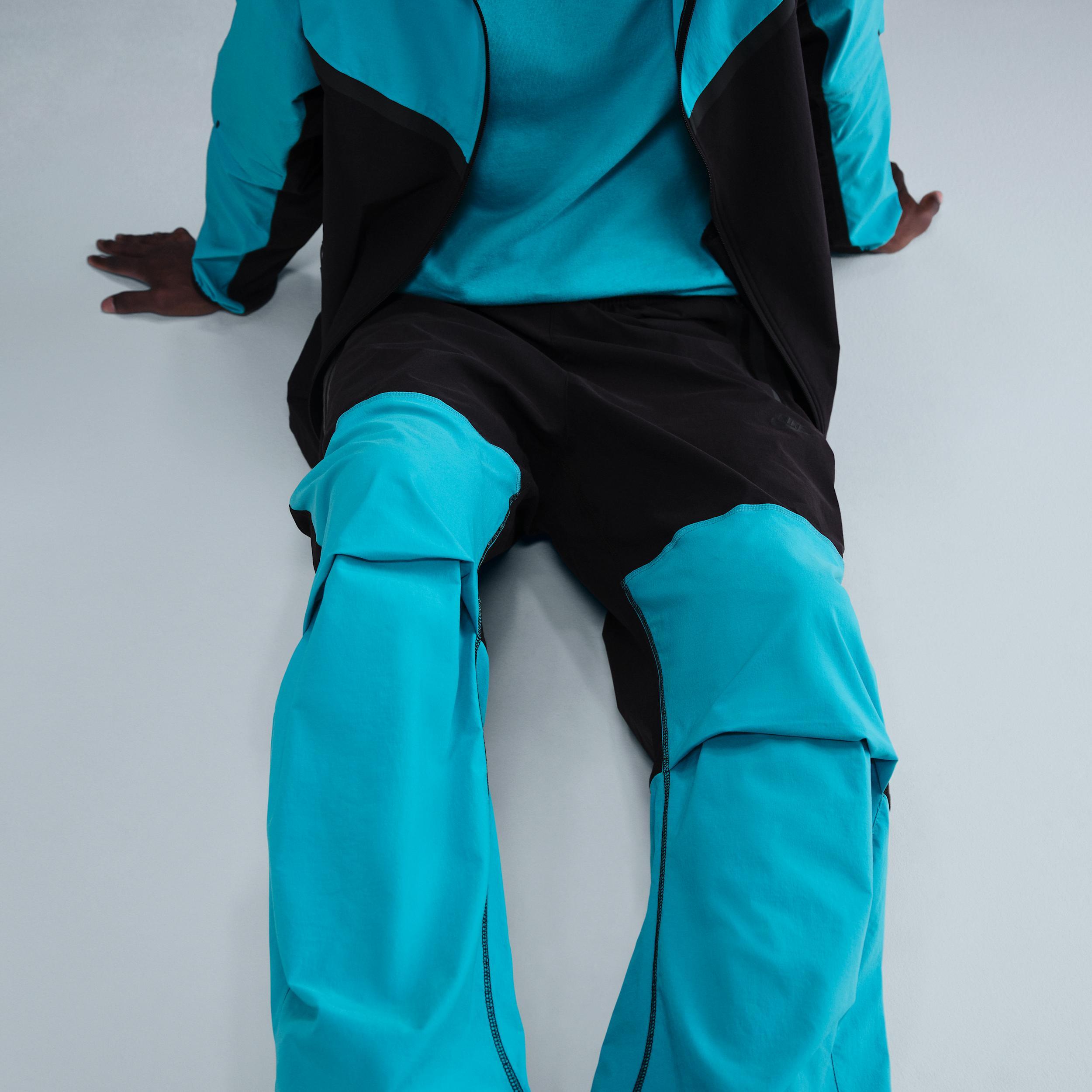 Nike Tech Men's Woven Oversized Pants Product Image