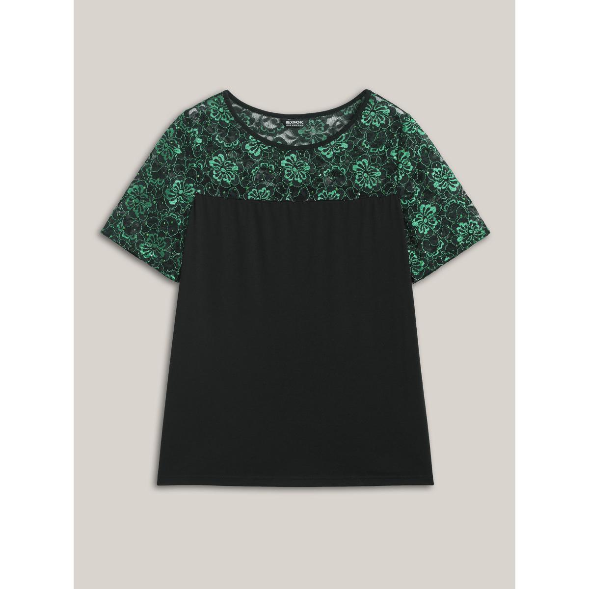 Plus Size Lace Neck Sequins Color Contrast T-Shirt Black Women Elegant Texture Round Neck Everyday T-shirts BloomChic 26/4X Product Image