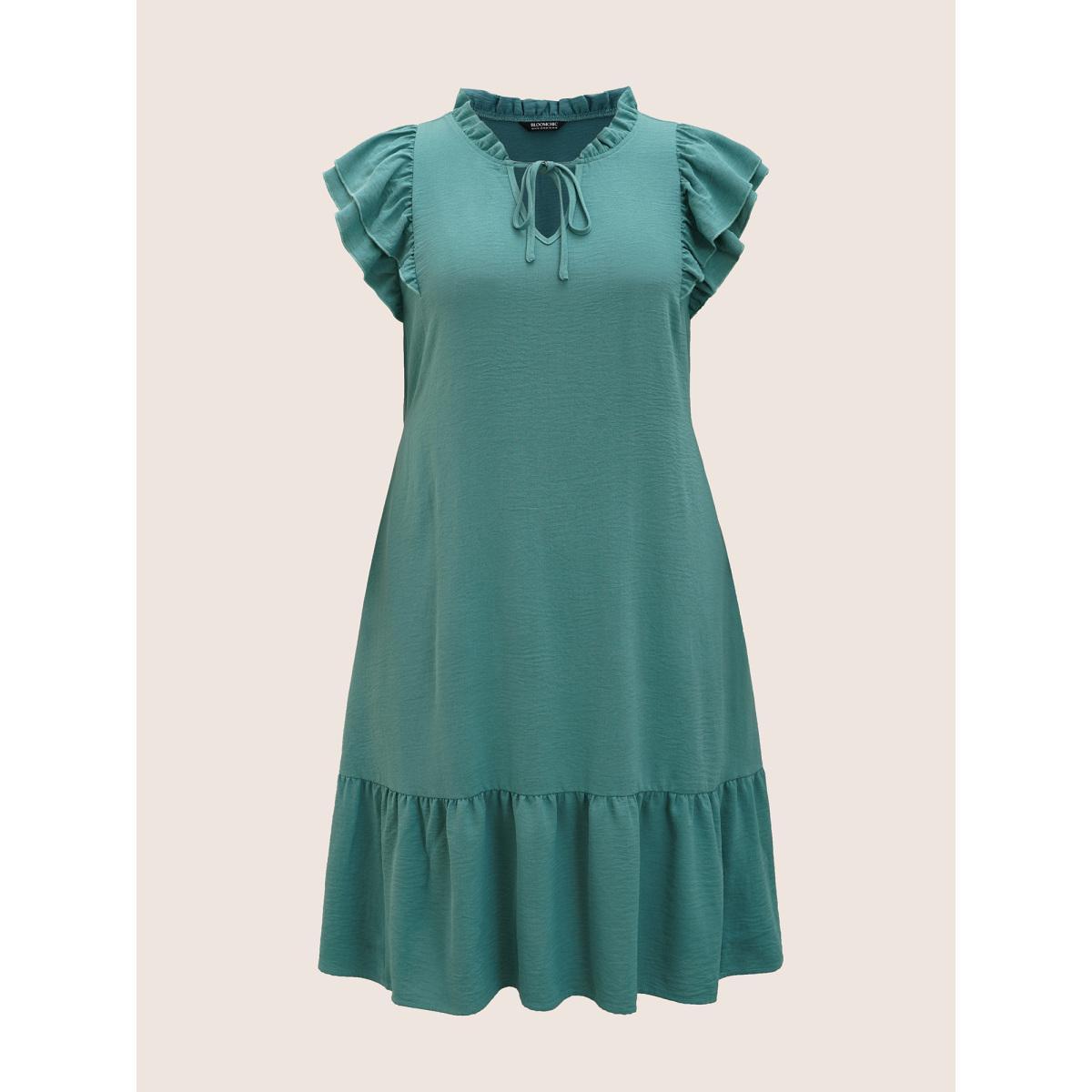 Plus Size Solid Tiered Ruffles Tie Knot Midi Dress Emerald Women Casual Tie knot Notched collar Cap Sleeve Curvy BloomChic 14-16/1X Product Image