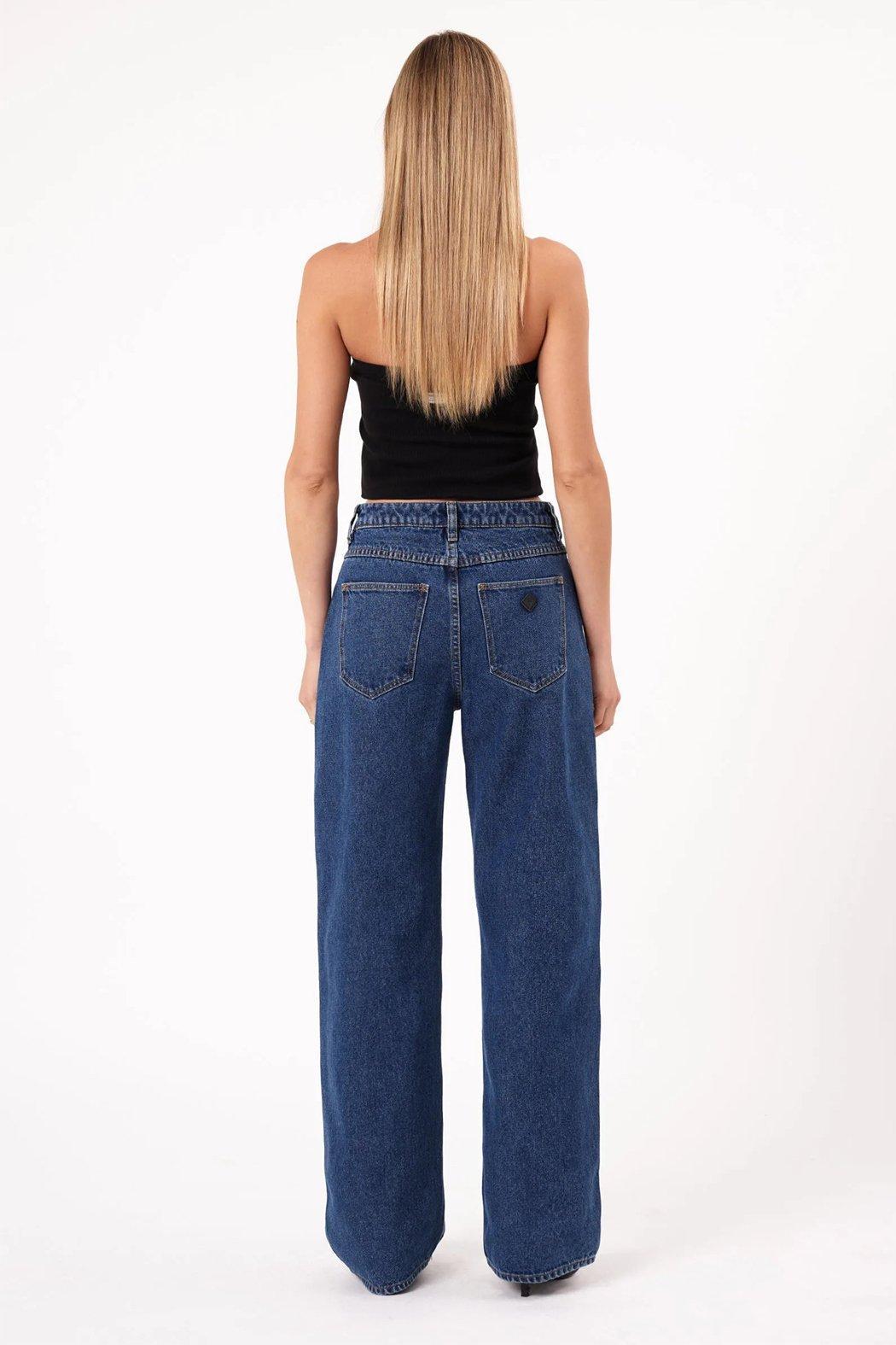 95 Mid Baggy Jean Product Image