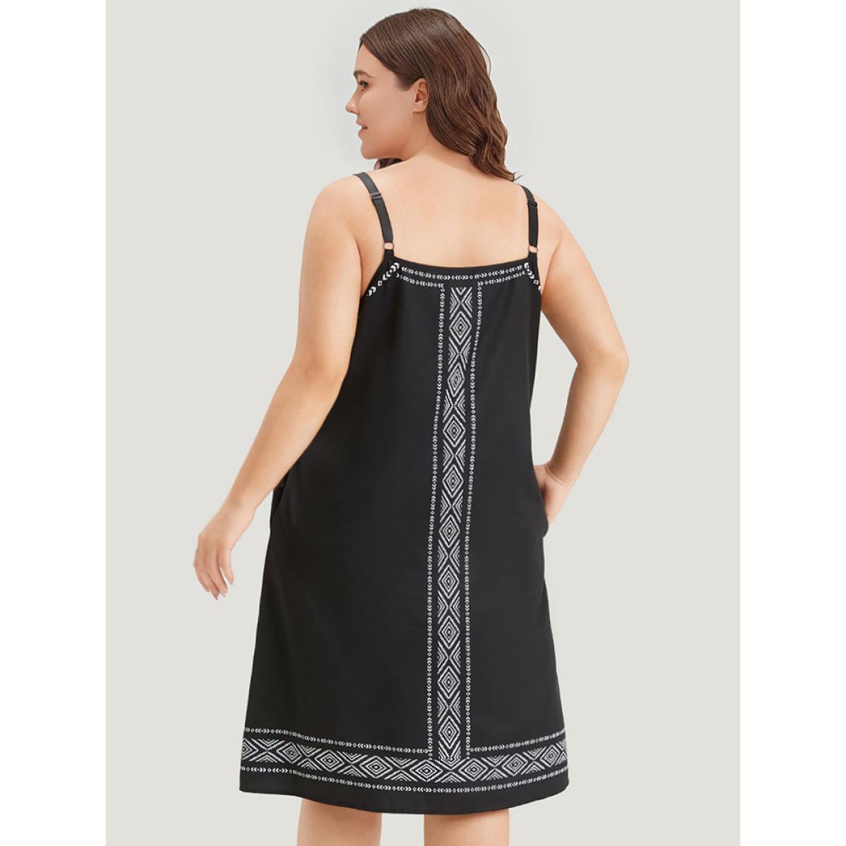 Plus Size Boho Print Pocket Cami Knee Dress Black Women Vacation Printed Spaghetti Strap Sleeveless Curvy Knee Dress BloomChic 26/4X Product Image