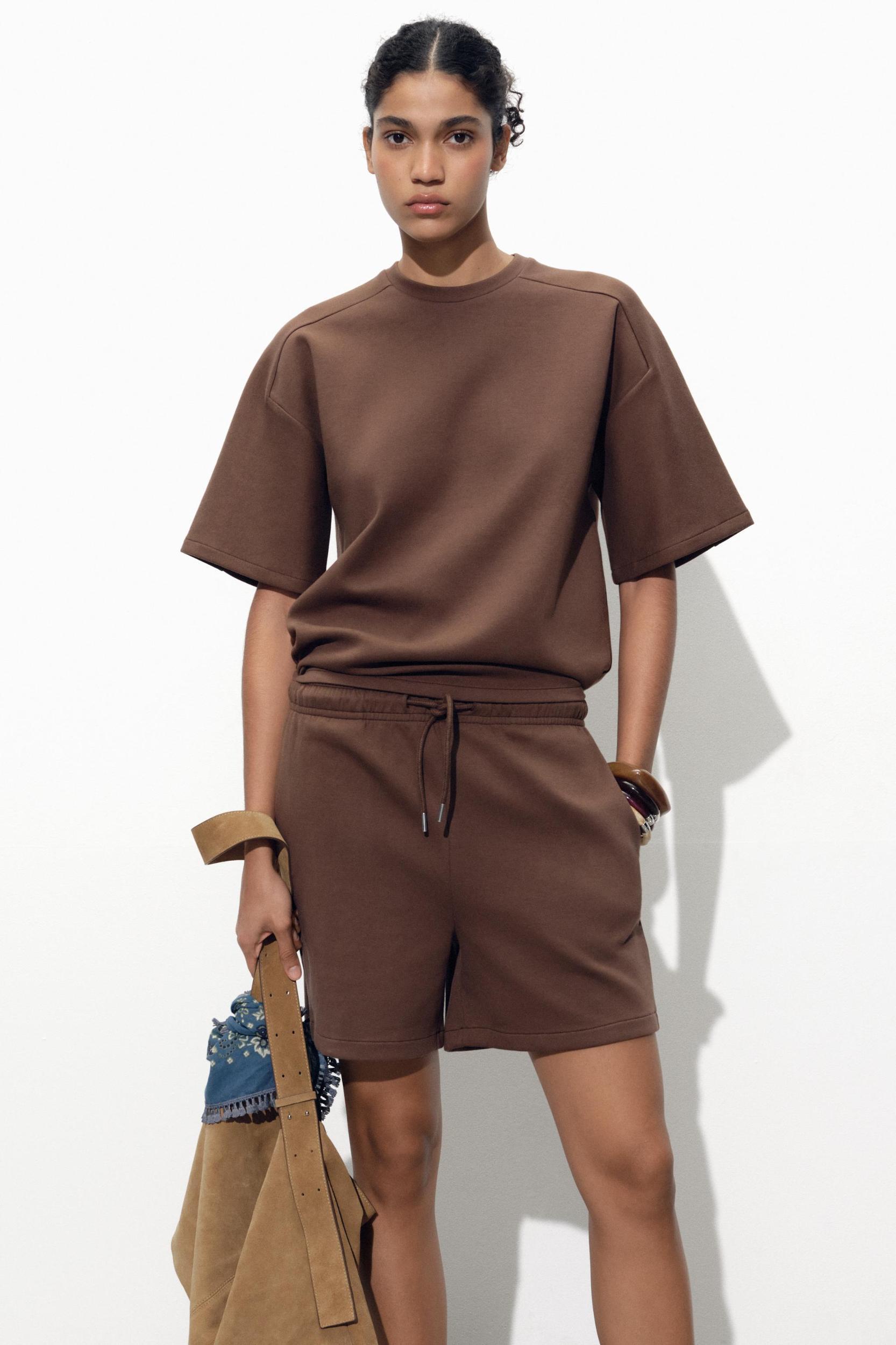 SHORT SLEEVE INTERLOCK SWEATSHIRT Product Image