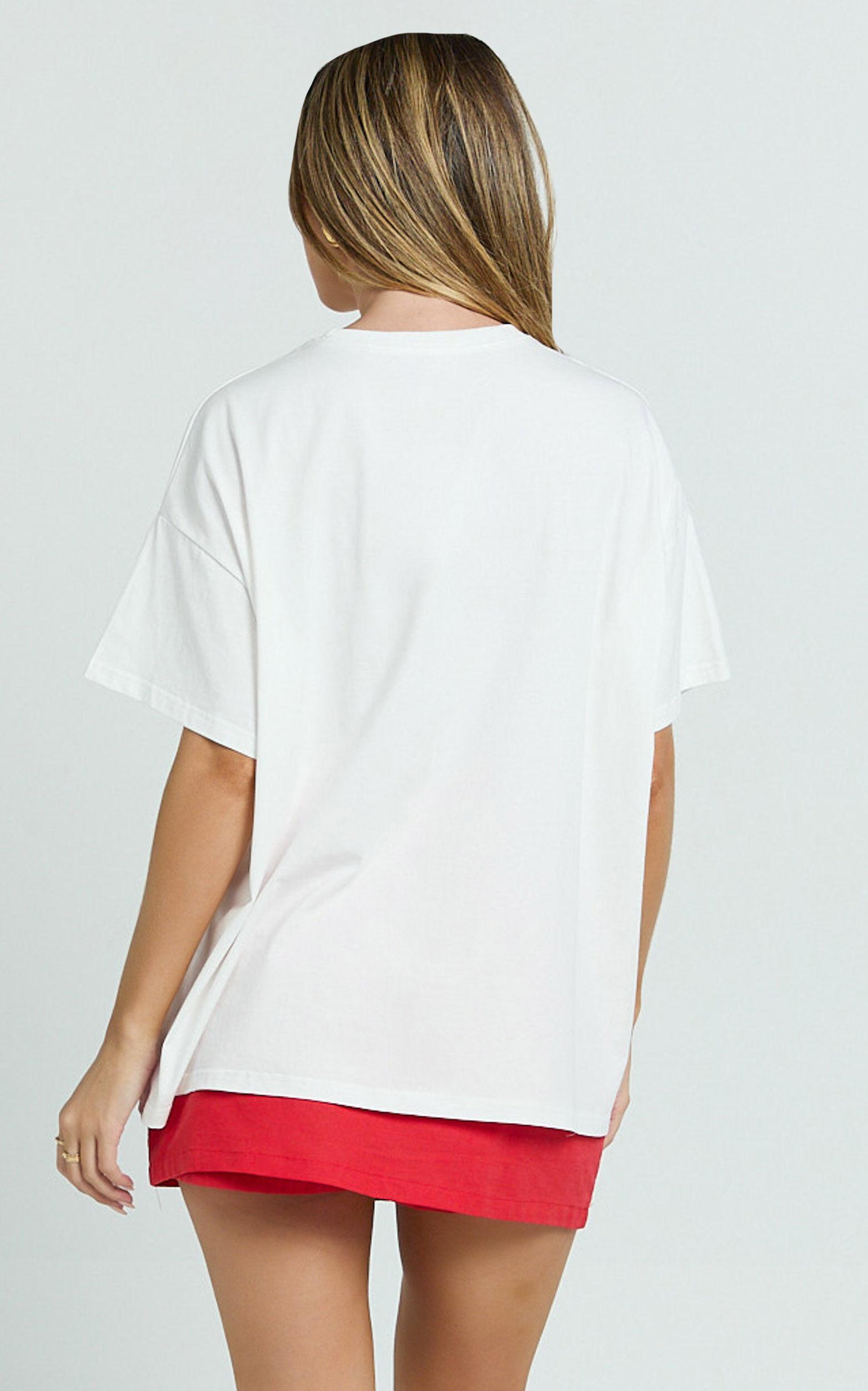 Aimee Top - Oversized Horse Print Tee in White Product Image