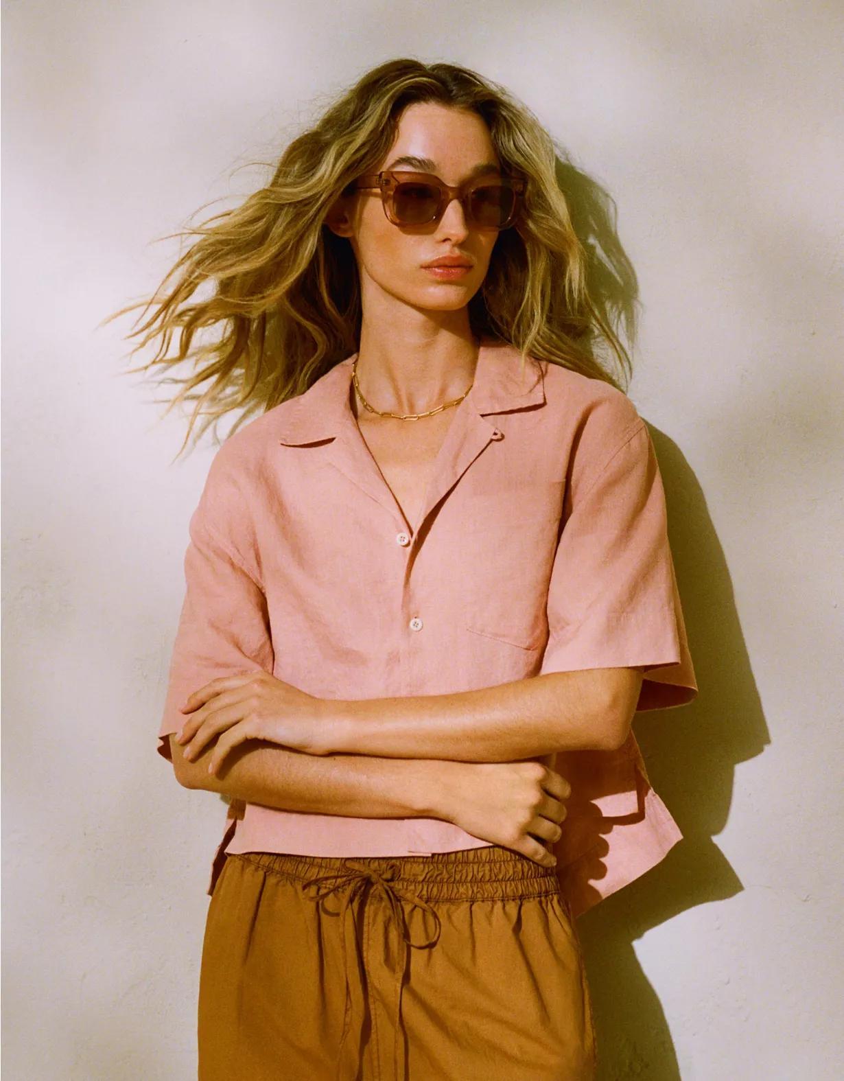 AE77 Premium Linen Camp Shirt Product Image