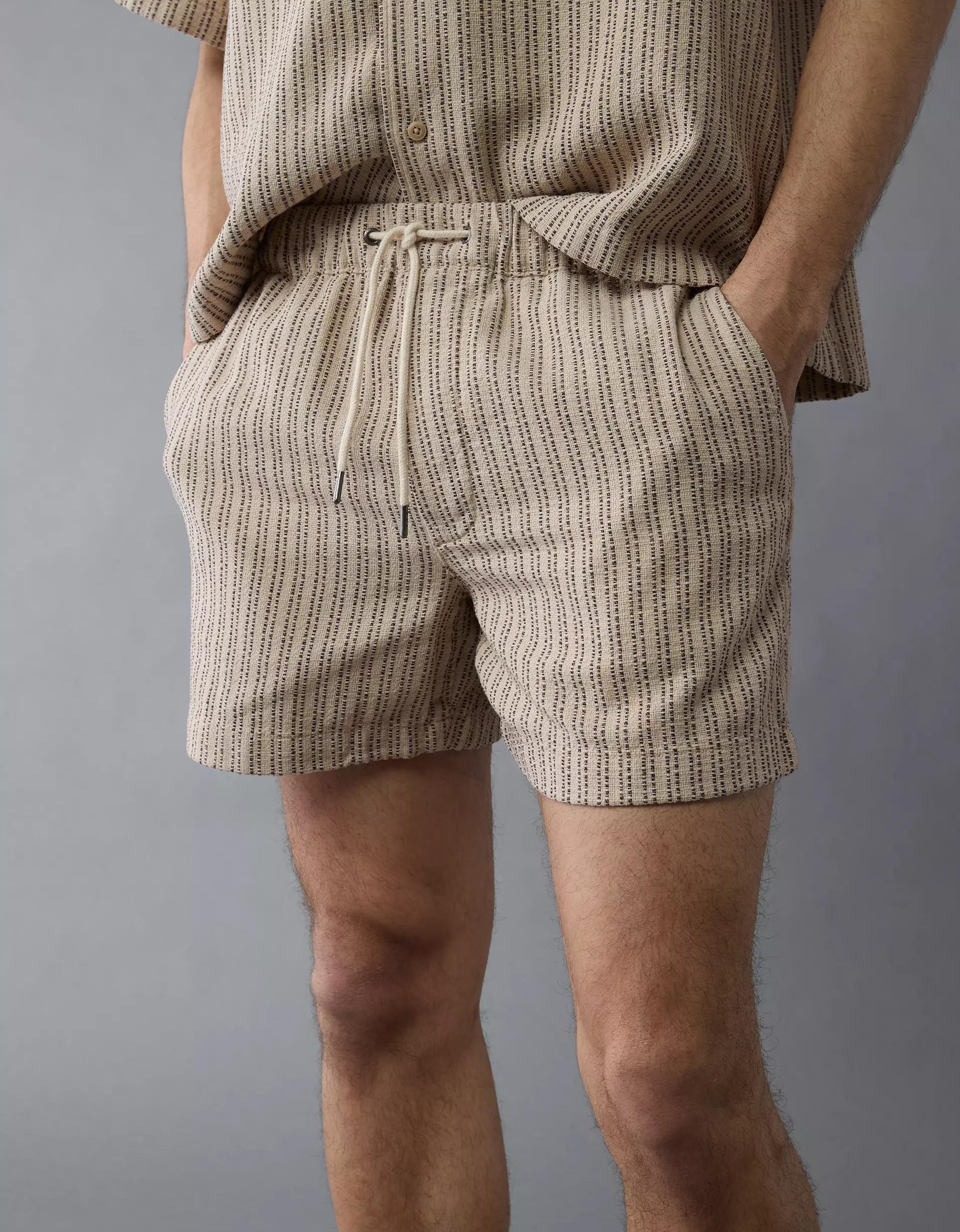 AE 5" Lived-In Trekker Short Product Image